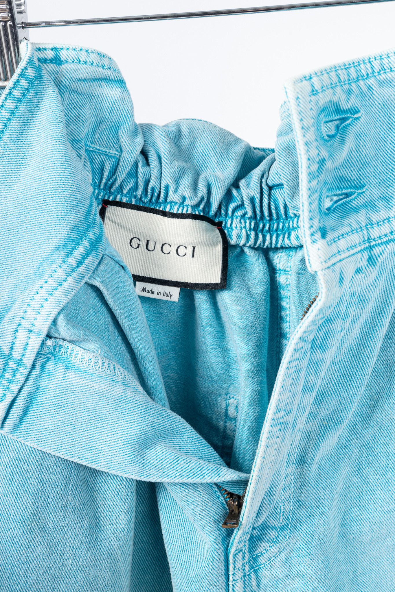 Gucci Gucci PF/19 Embroidered Cherry Tapered Paperbag-Waist Jeans Size 25" / US 0 / IT 36 - 4 Thumbnail