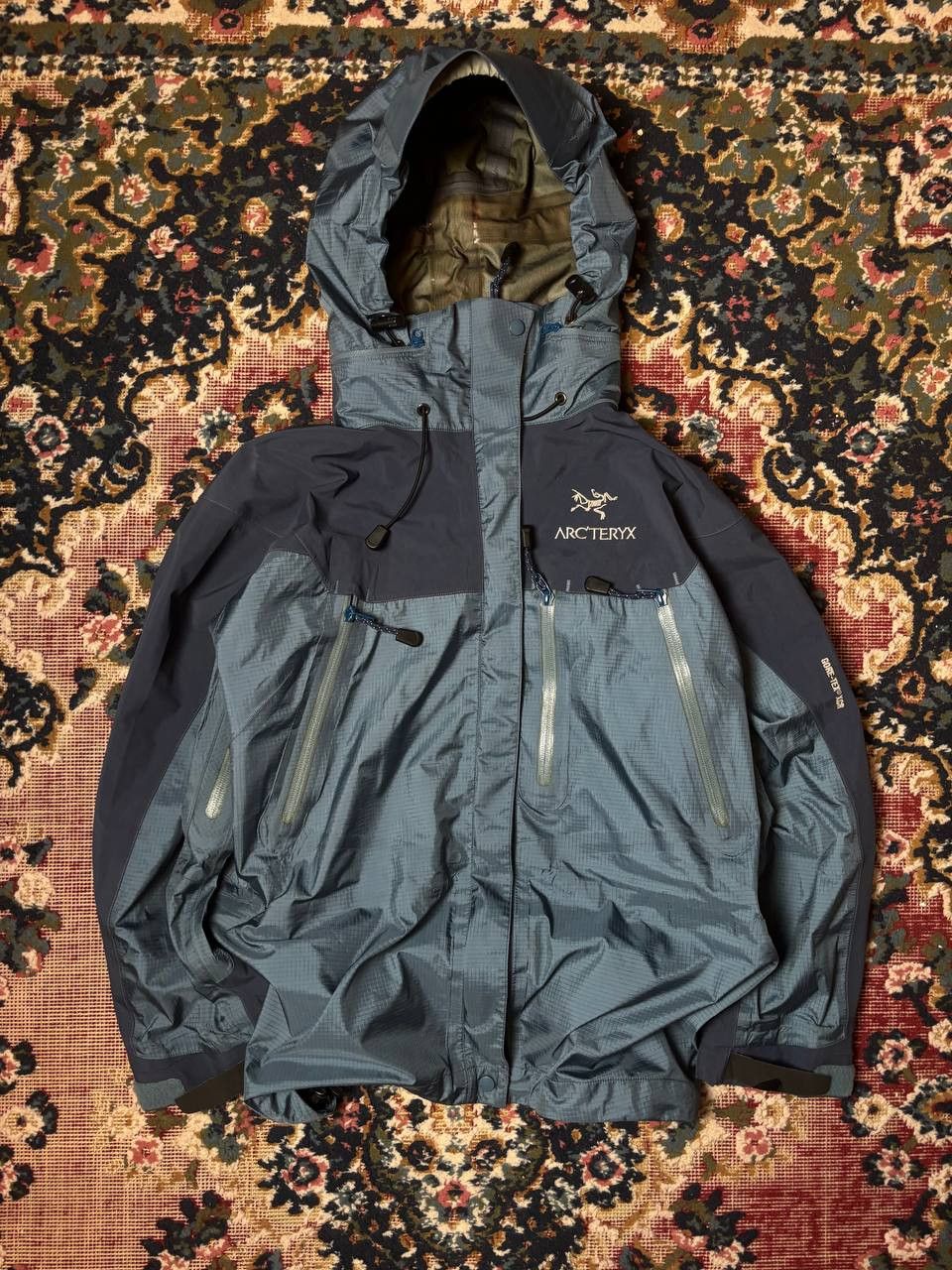 ARC’TERYX TRAVIS SPINKS ベータジャケット カスタム 希少 ARC'TERYX TRAVIS SPINKS ベータジャケット カスタム 希少