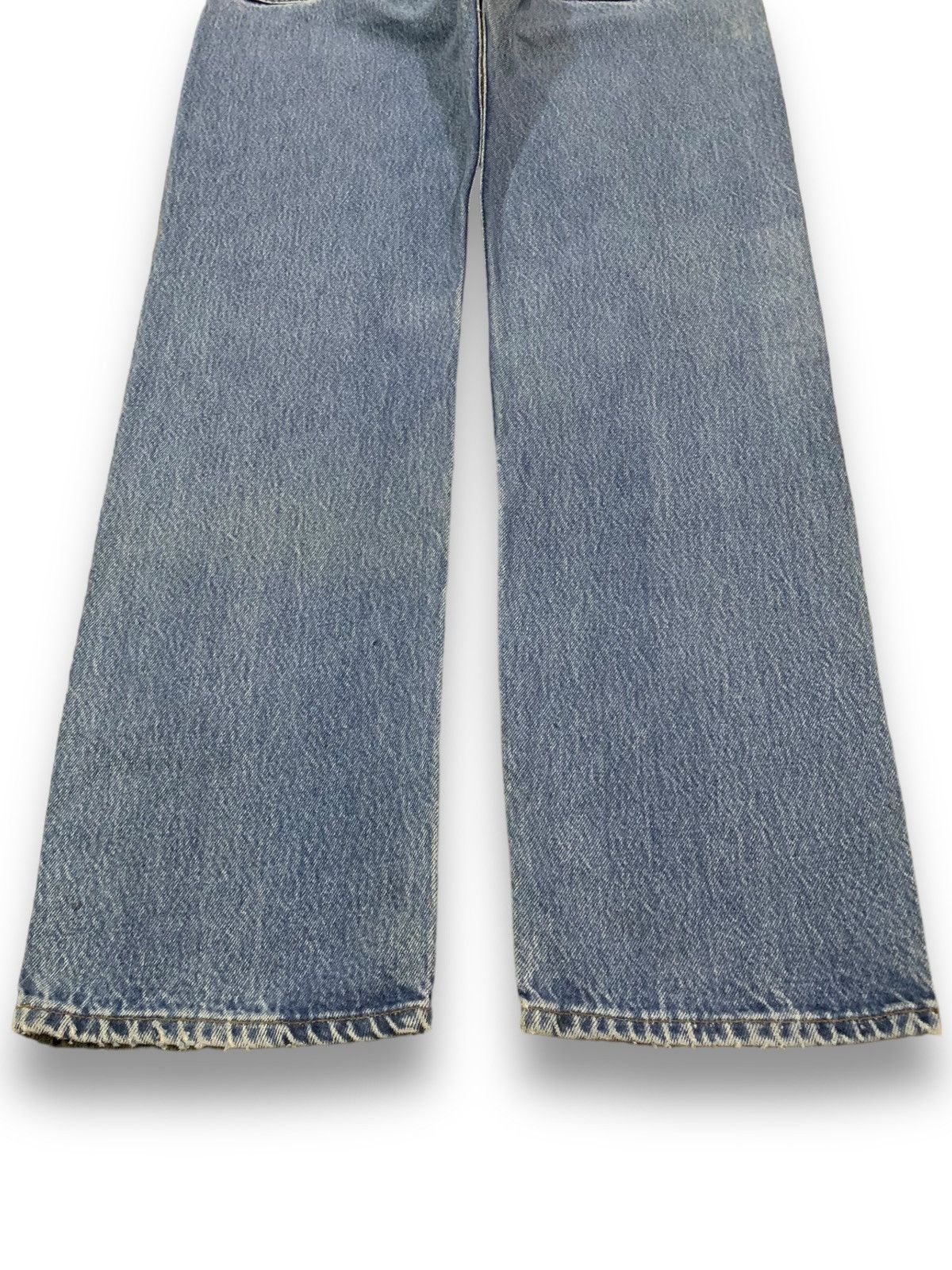 Levi's Vintage 90s Levis 501 Button Fly Faded Jeans Made in USA Size US 30 / EU 46 - 13 Thumbnail