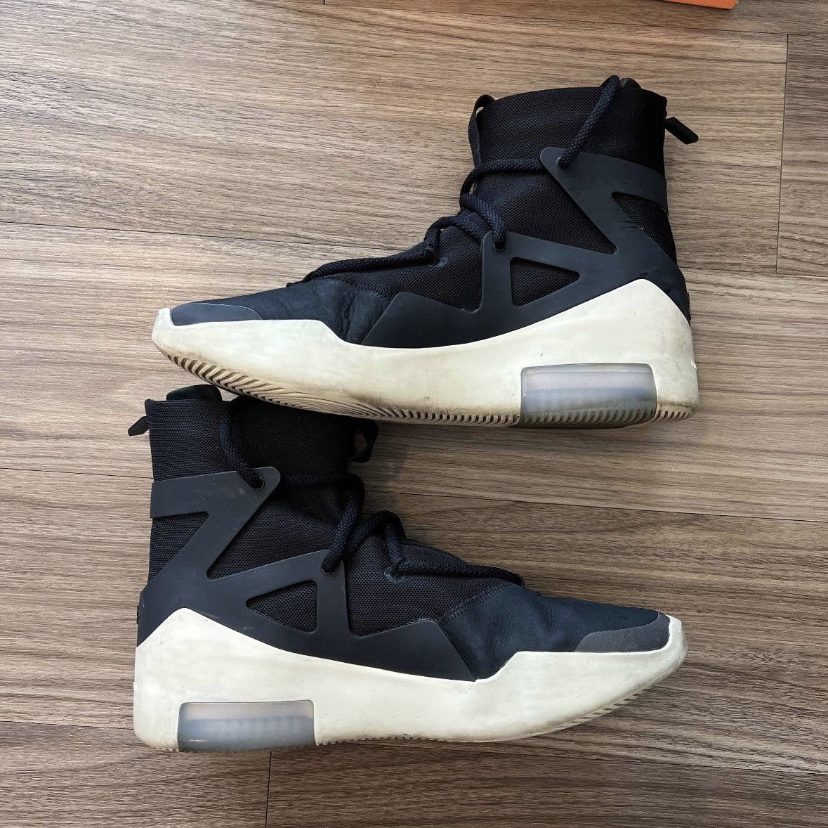 Nike Air Fear Of God “Black” Size US 8.5 / EU 41-42 - 2 Preview