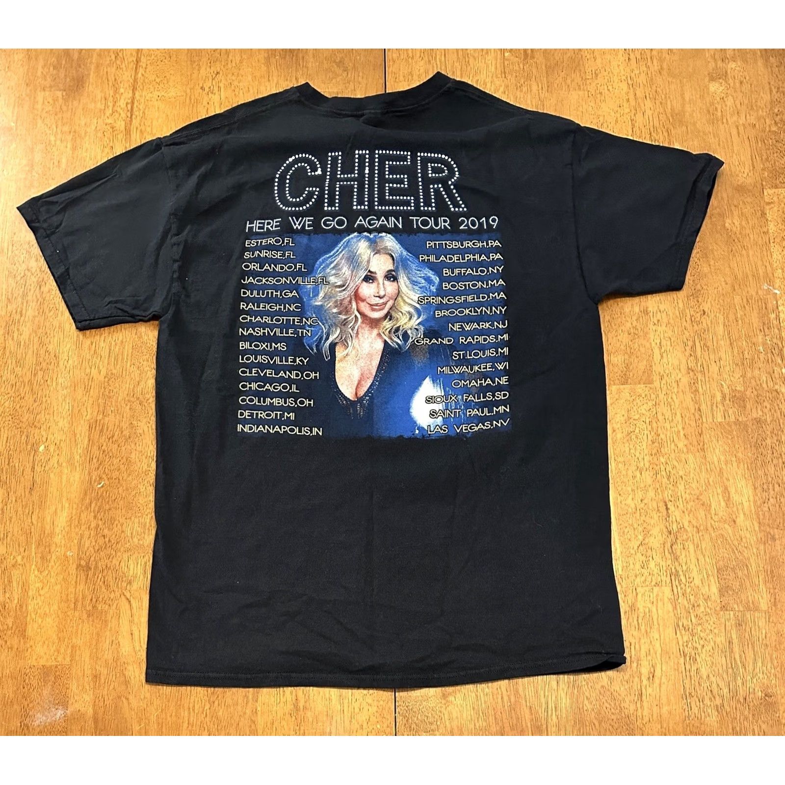 Fruit Of The Loom Cher Here We Go Again Tour 2019 T Shirt Large Size US L / EU 52-54 / 3 - 4 Thumbnail
