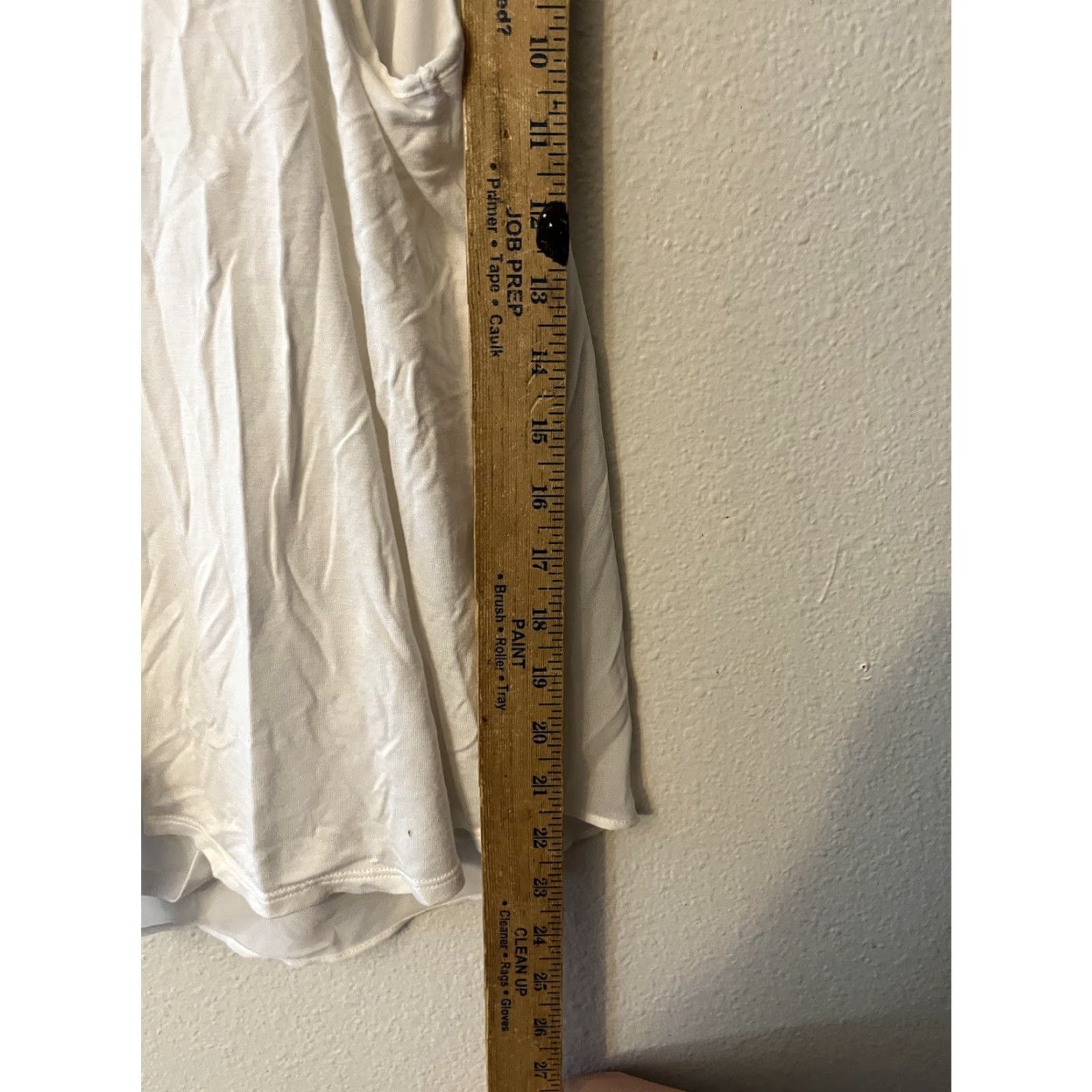 Express Express Tank Womens XS White Polyester Round Neck Solid Stretch Blouse Shirt Bib Size XS / US 0-2 / IT 36-38 - 4 Thumbnail