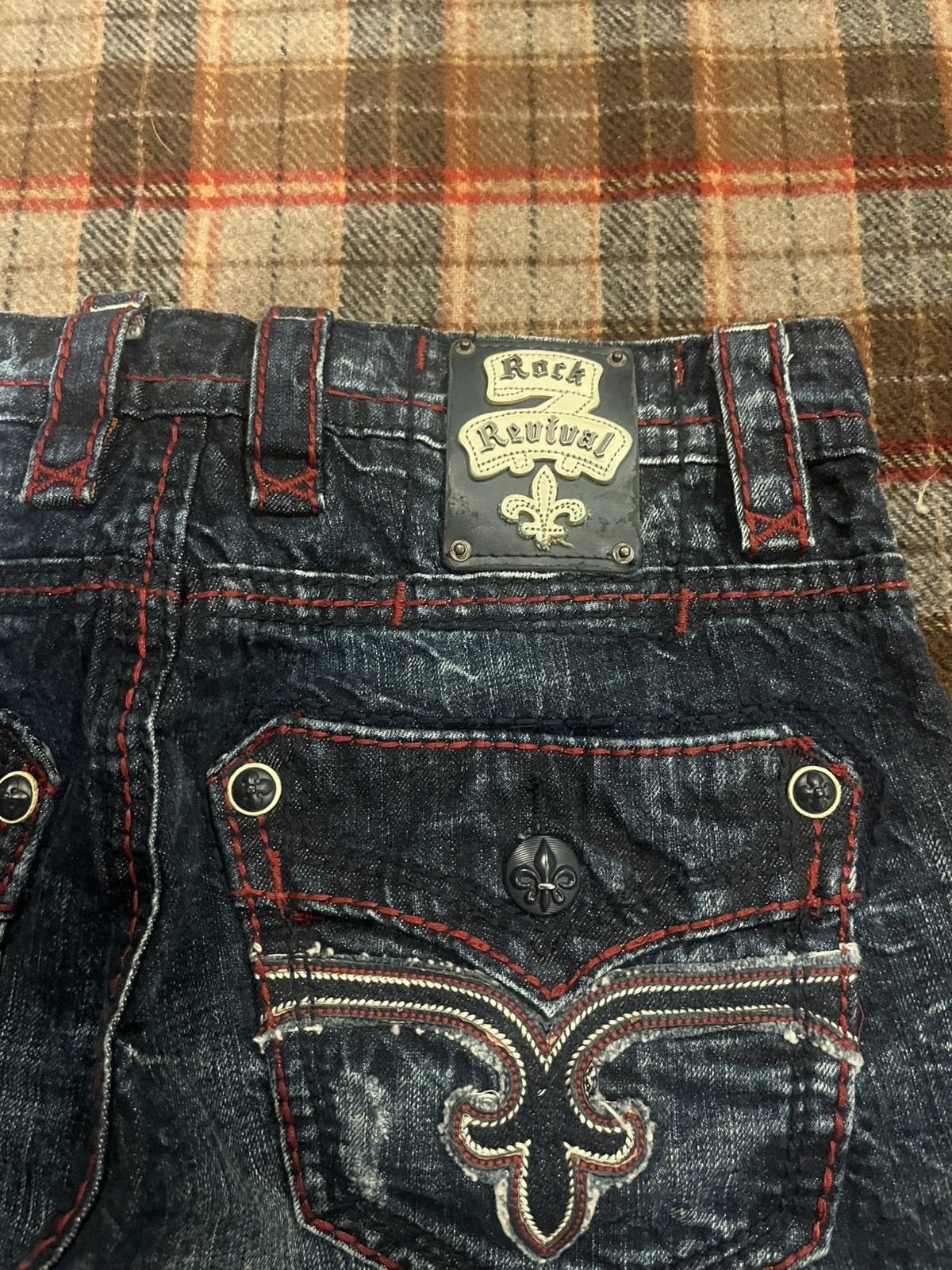 Rock Revival Y2K Rock Revival Dan Straight Blood Stitch dark washed Jeans Size US 31 - 10 Thumbnail