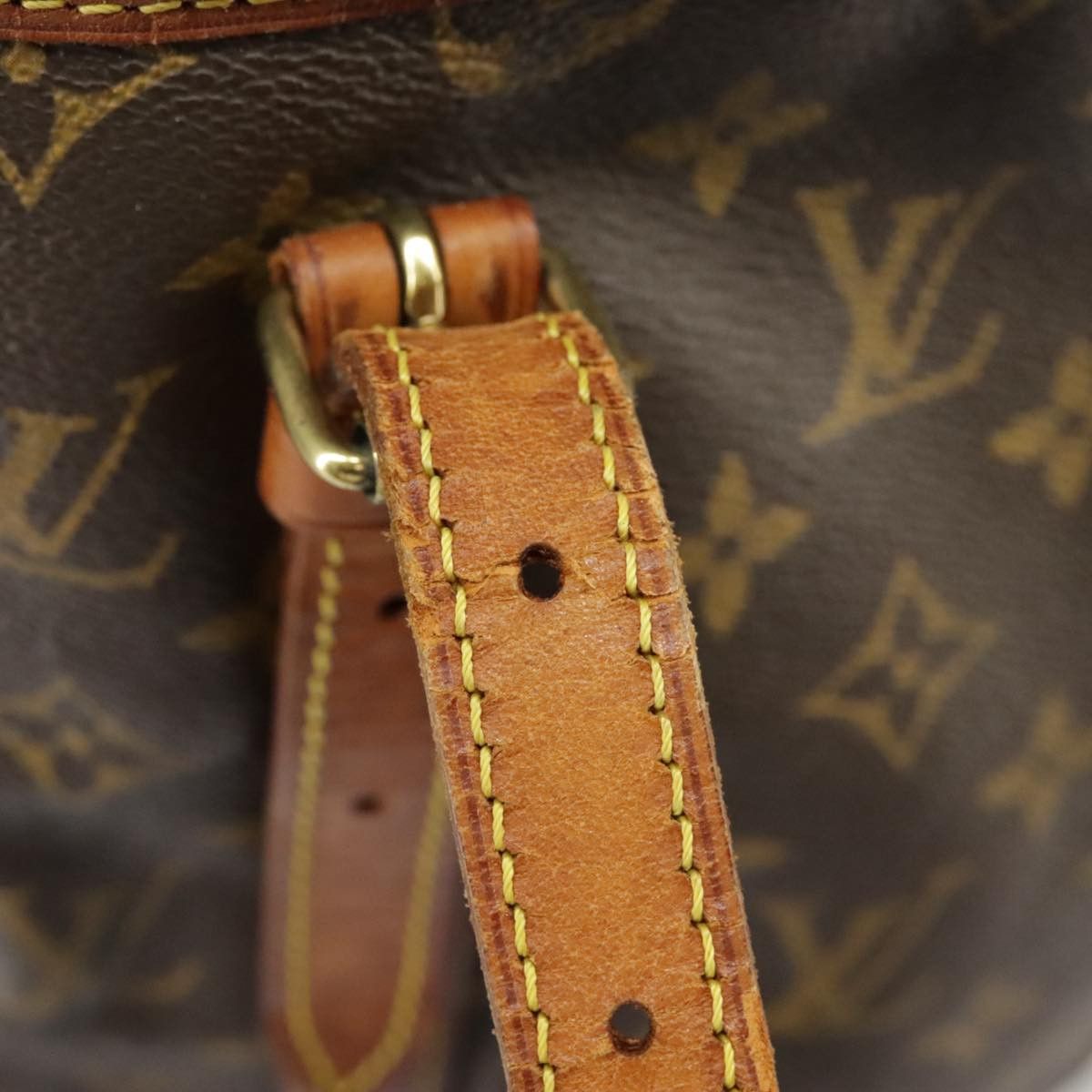 Louis Vuitton LOUIS VUITTON Monogram Bucket GM Shoulder Bag M42236 Size ONE SIZE - 9 Thumbnail