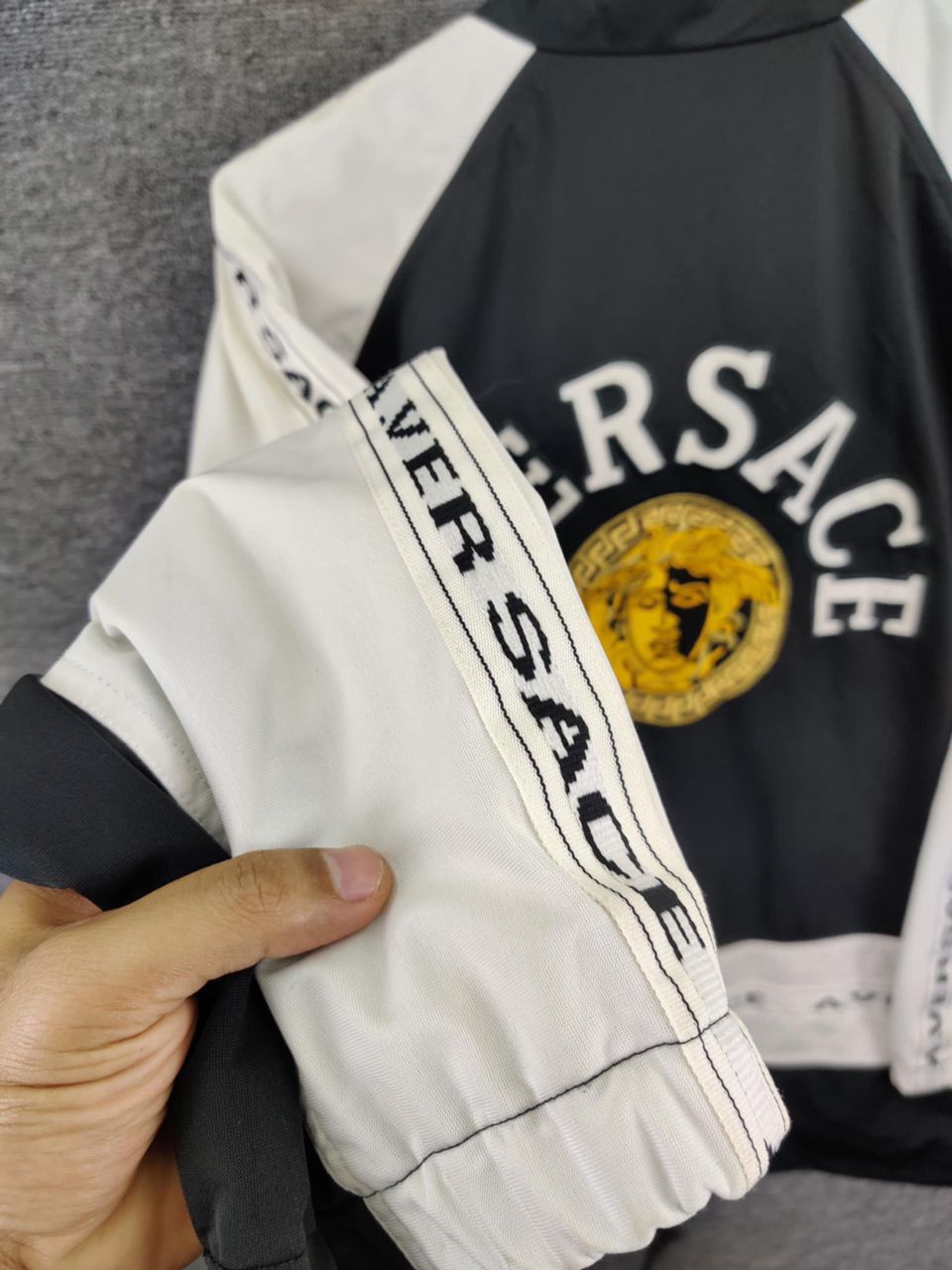 Versace Vintage A.Versace Embroidery Light Jacket Size US L / EU 52-54 / 3 - 12 Thumbnail