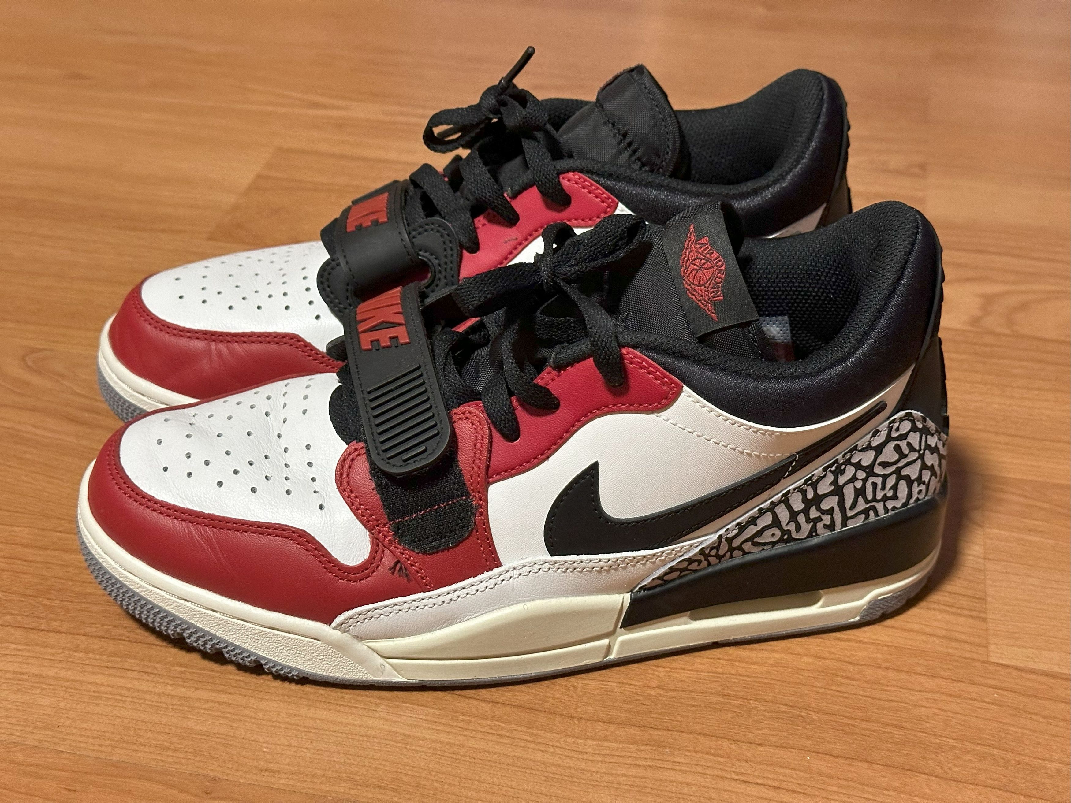 image of Nike Air Jordan Legacy 312 Low Chicago Shoes, Men's (Size 8)
