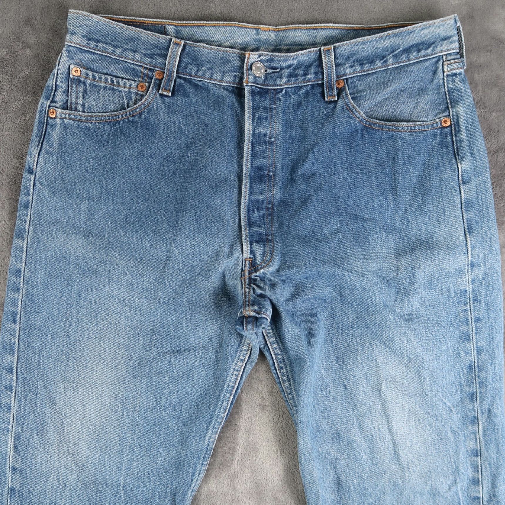 Levi's VINTAGE Levi's 501 Jeans Straight Denim Blue Men 38x34 34x30 Belt Loops 5-Pocket Distressed Button Closure Regular Waist 90s USA Size US 38 / EU 54 - 3 Thumbnail