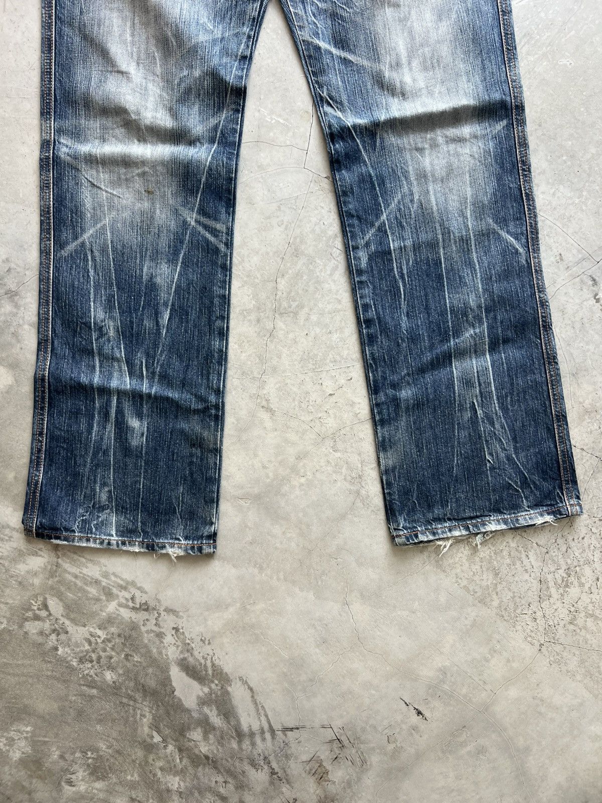 Edwin Edwin Blue Trip W30 Actual 30x32 Size US 30 / EU 46 - 4 Thumbnail