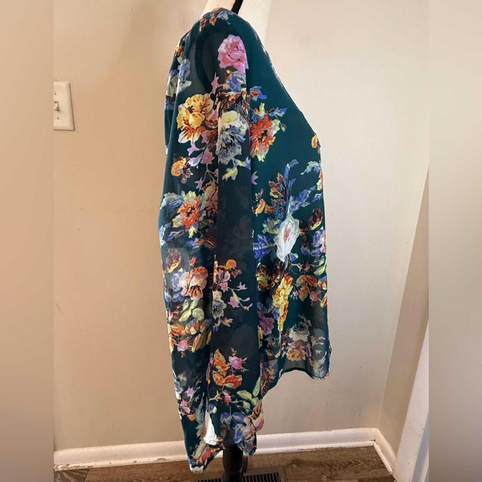 Other Show me Your MuMu boho floral tunic top teal pink yellow Med Size M / US 6-8 / IT 42-44 - 2 Thumbnail
