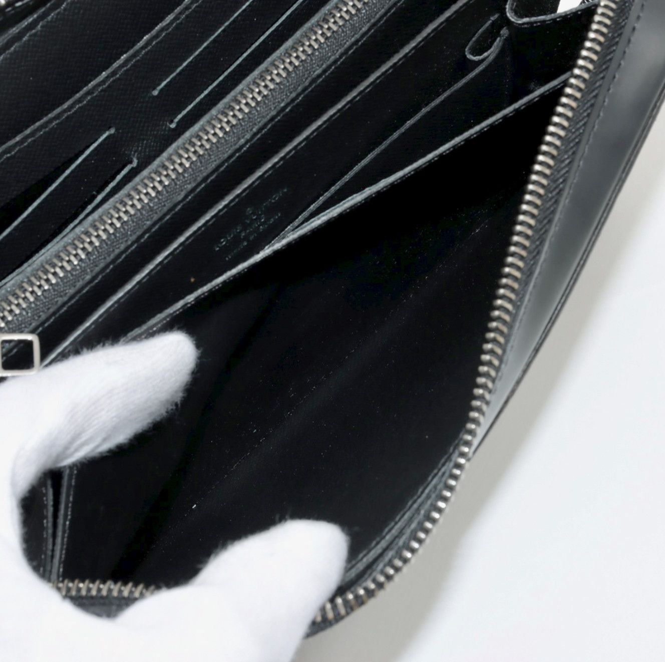 Louis Vuitton Louis Vuitton Monogram Eclipse Zippy XL Size ONE SIZE - 5 Thumbnail