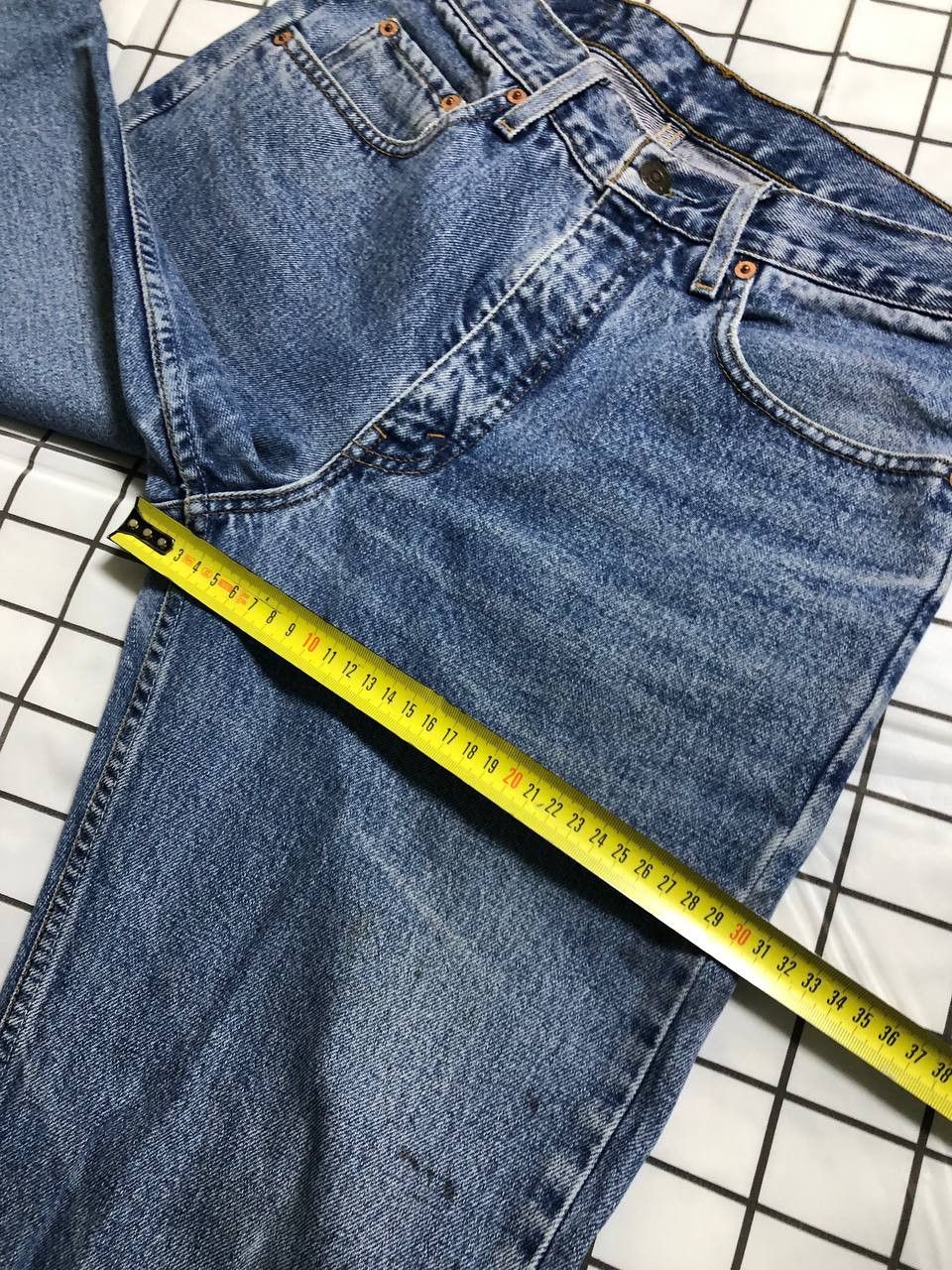 Levi's Vintage 90's Levi’s 615 Loose Fit USA Jeans Orange Size US 31 - 10 Thumbnail