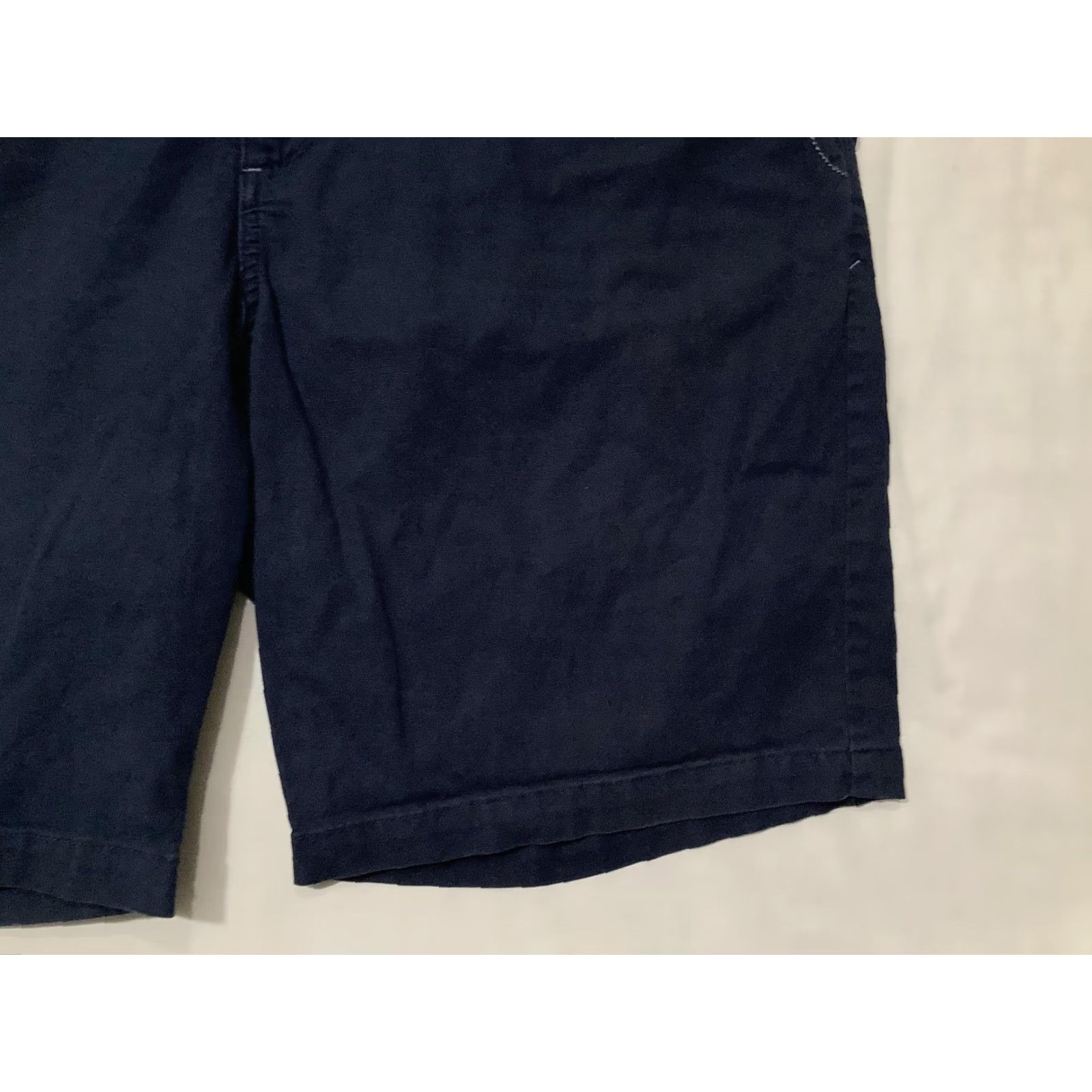 Tommy Bahama Tommy Bahama Shorts Mens 40 Navy Chino Stretch 10in Flat Front Casual Tropical Size US 40 / EU 56 - 3 Thumbnail