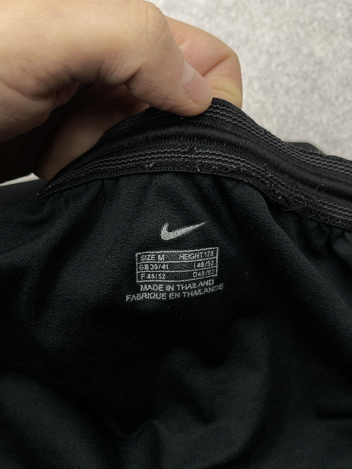 Nike Vintage Nike Manchester United Soccer Shorts Football Jersey Size US 32 / EU 48 - 6 Thumbnail