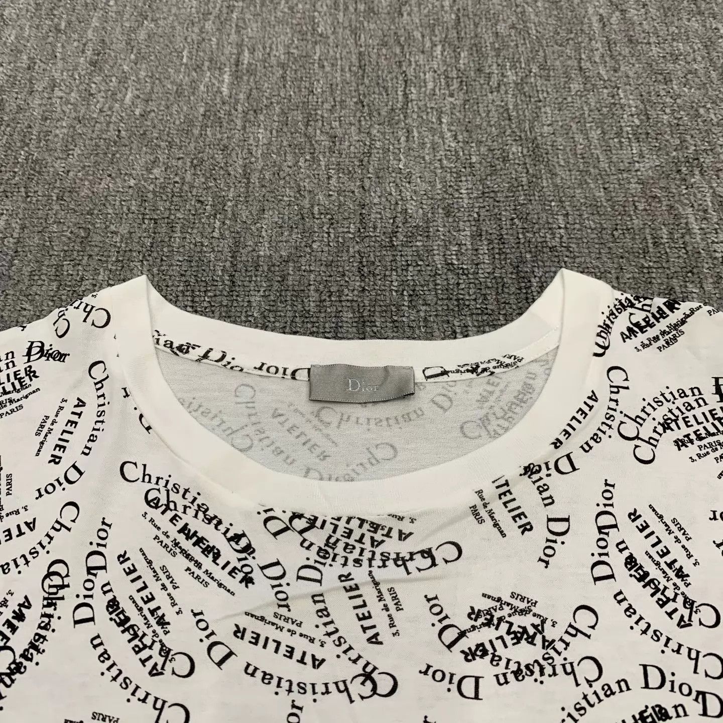 Dior Dior White Logo Allover Print SS Tee L 98N JZ1723 Size US L / EU 52-54 / 3 - 7 Thumbnail