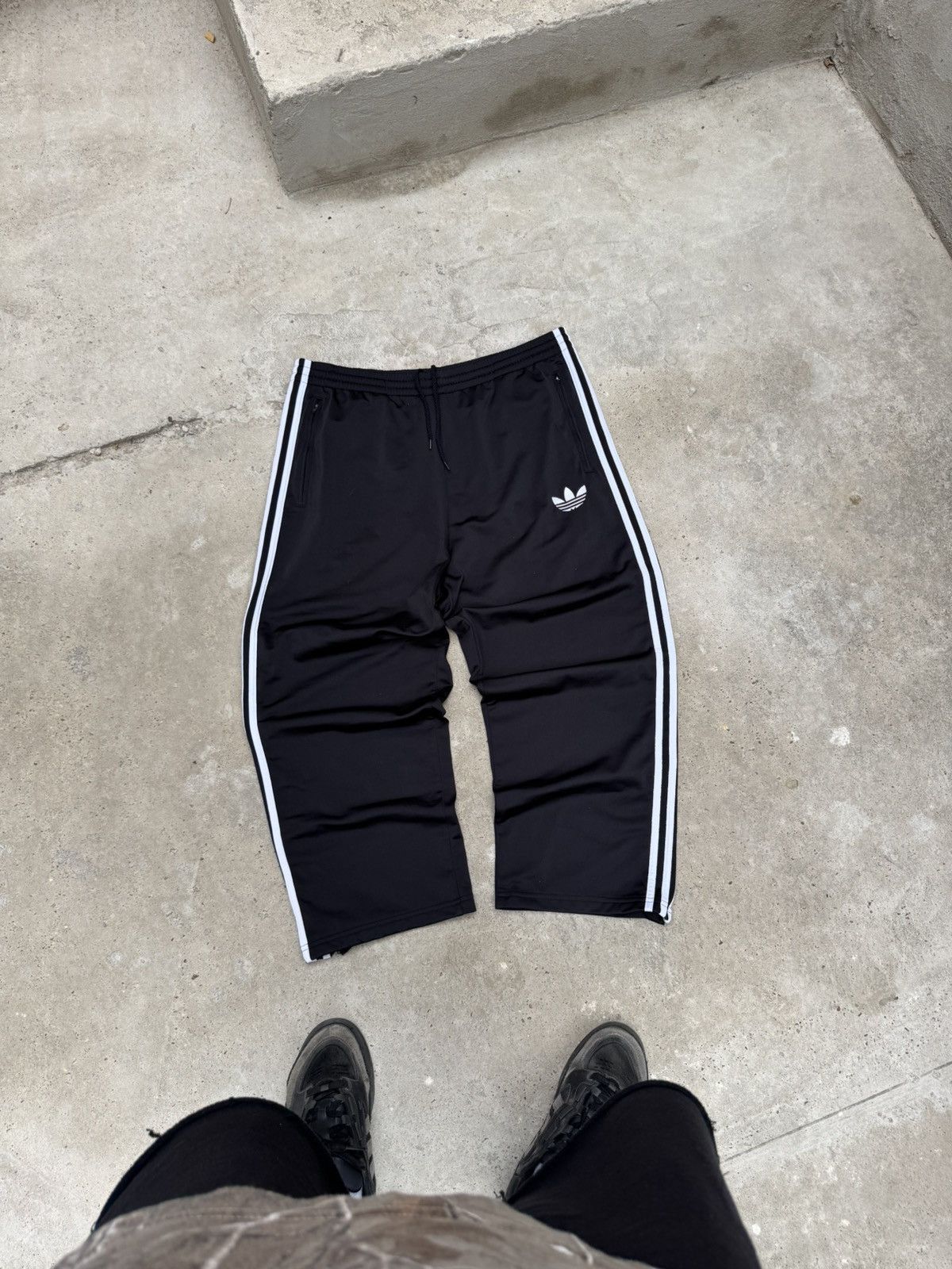 Adidas VINTAGE BAGGY ADIDAS 90’s RAP PANTS Size US 34 / EU 50 - 1 Thumbnail