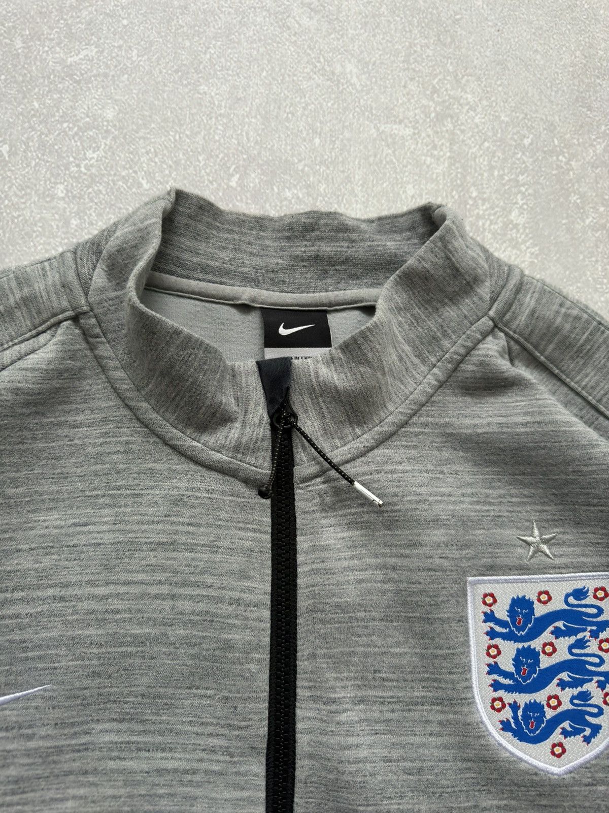 Nike Vintage Nike England Gray Training Tech Fleece Jacket Size US XXL / EU 58 / 5 - 9 Thumbnail
