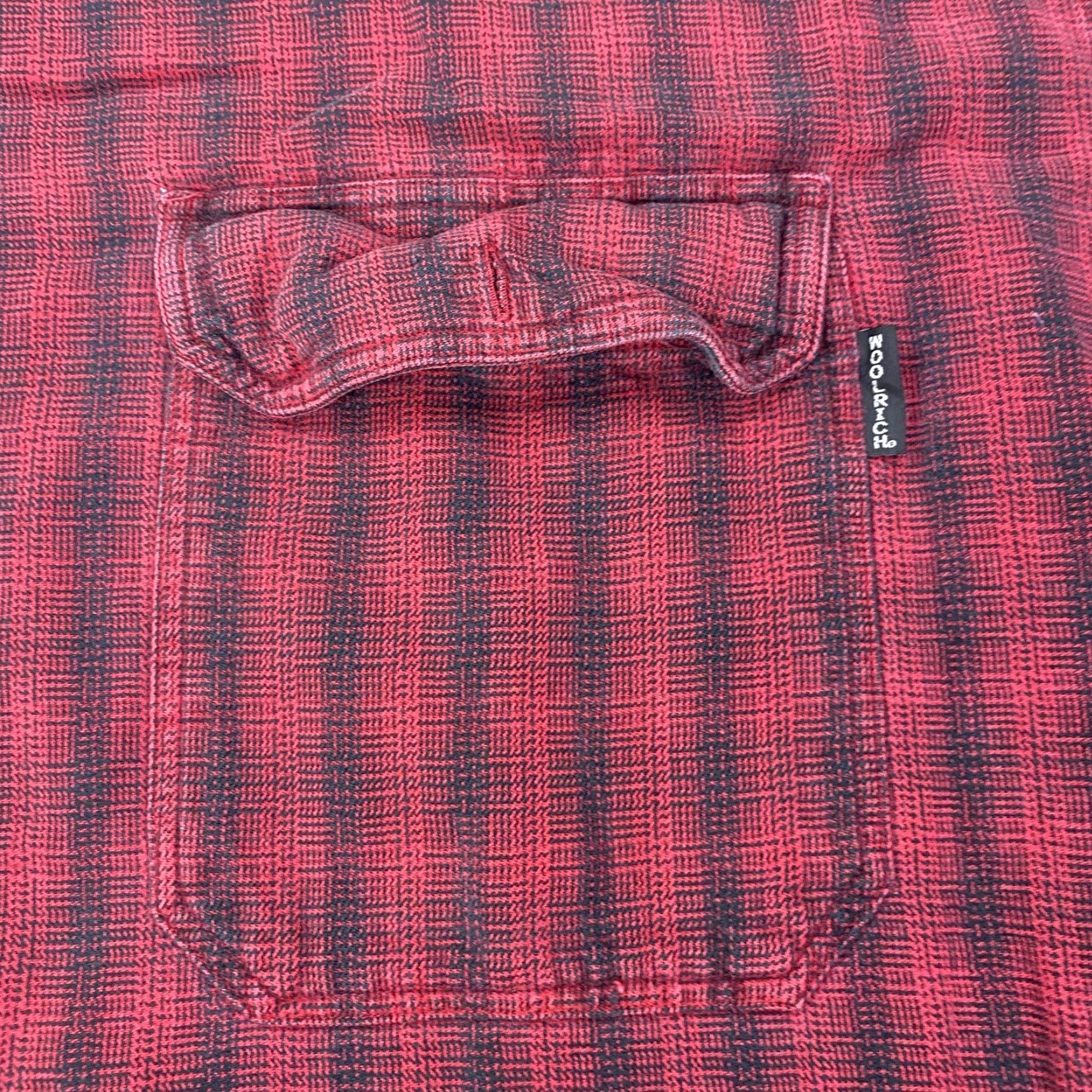 Vintage VINTAGE Woolrich Shirt Men's XXL Red Plaid Flannel Button-Up with Pockets Outdoor Long Sleeve Casual Clothing Mens XXL Red Black Plaid Woolrich Shirt Size US XXL / EU 58 / 5 - 2 Thumbnail