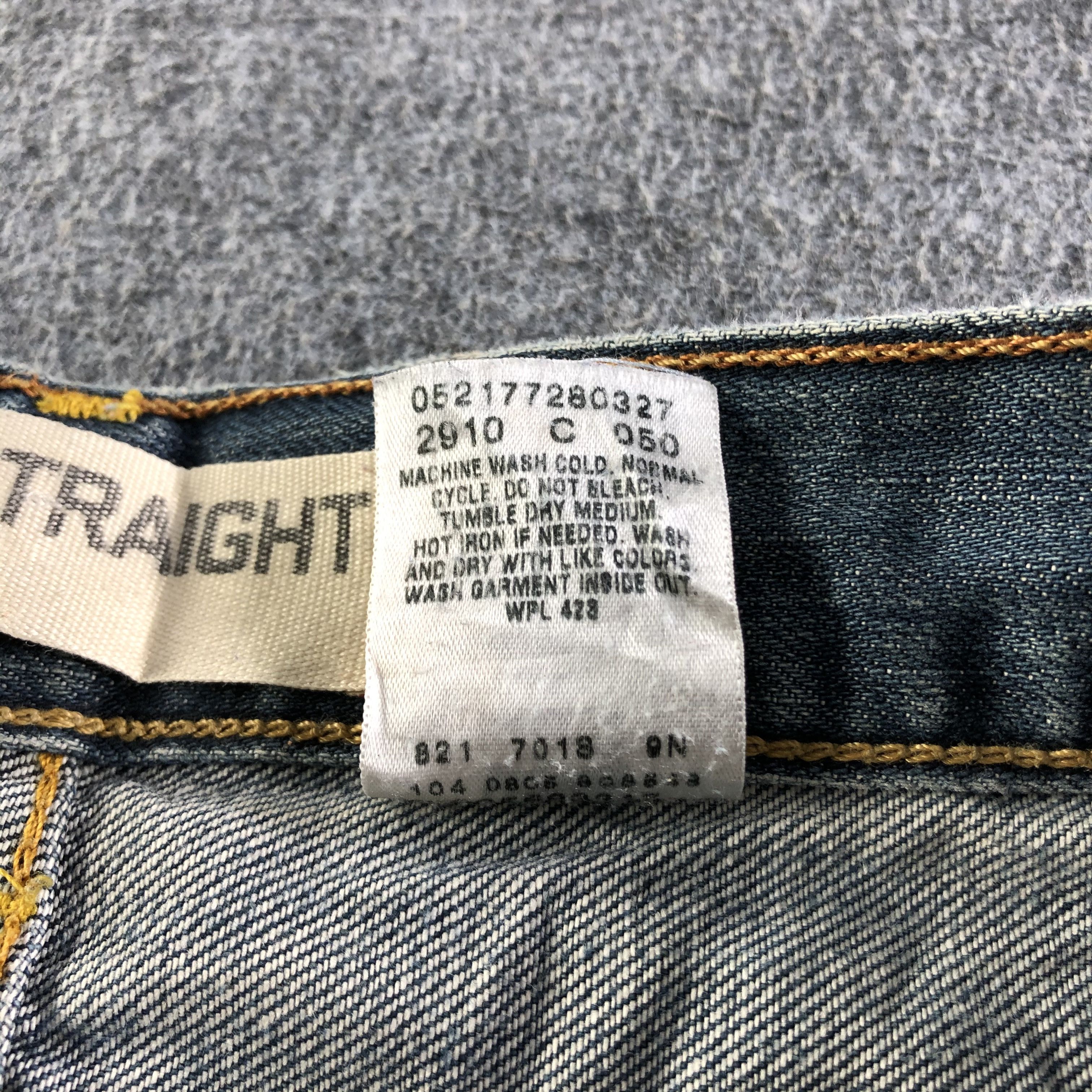 Levi's Vintage Levis 569 Jeans-J4214 Size US 34 / EU 50 - 12 Thumbnail