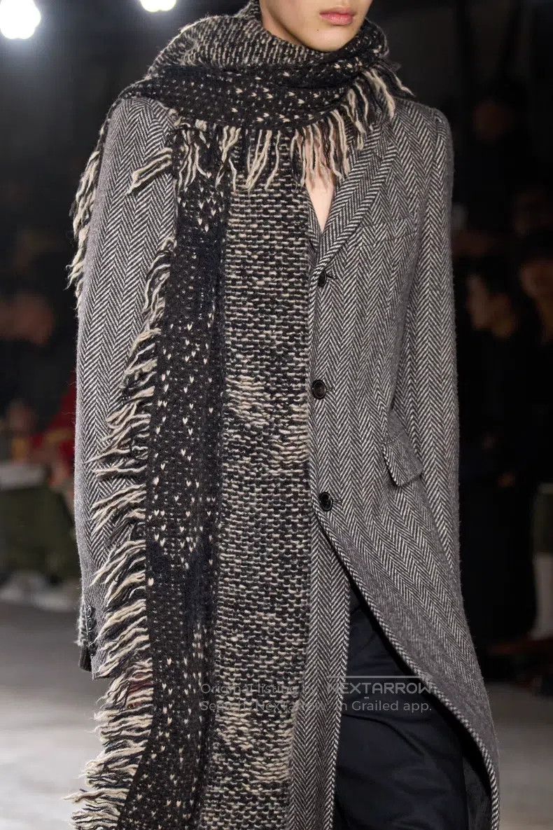 Dries Van Noten Dries Van Noten Brown Single-Side Frayed Wool Scarf Size ONE SIZE - 8 Thumbnail