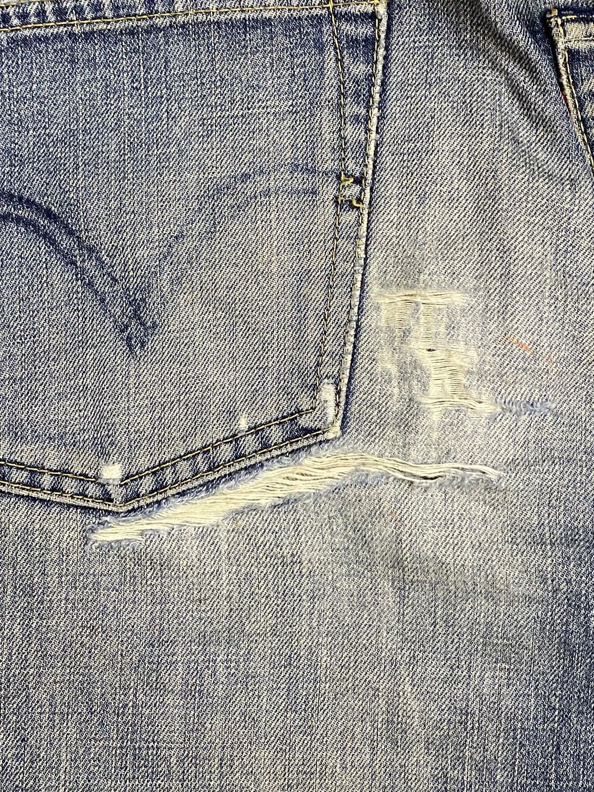 Levi's Vintage Clothing Vintage Levis 503 Blue Wash Trash Distressed Jeans Size US 30 / EU 46 - 16 Thumbnail