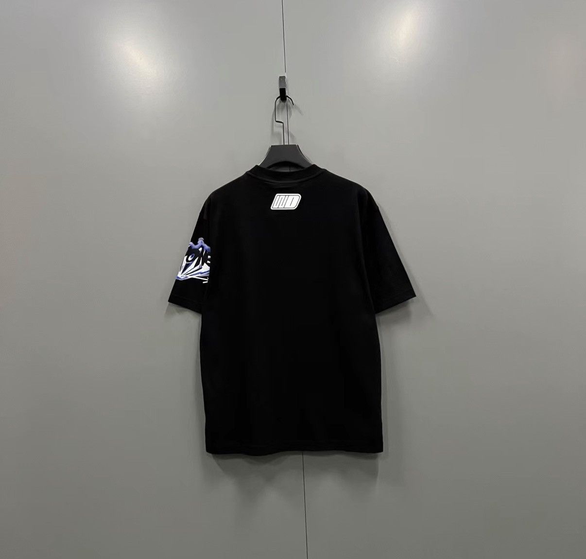 WE11DONE WE11DONE futuristic chest sleeve badge short-sleeve top J41 Size US XS / EU 42 / 0 - 2 Thumbnail