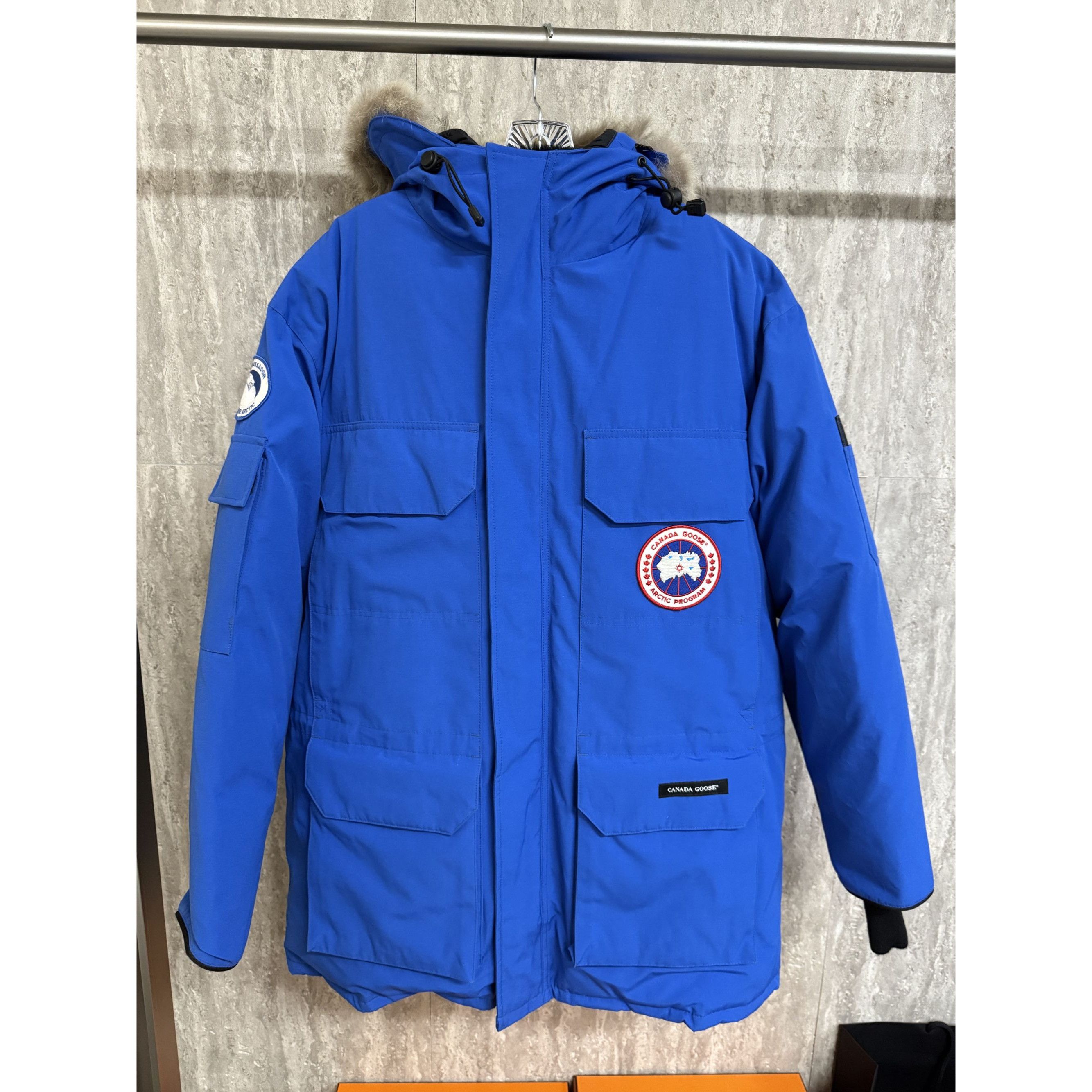 Canada Goose Canada Goose Expedition Parka M/M Blue W/ Fur Trim Hood Arct Size US M / EU 48-50 / 2 - 1 Thumbnail
