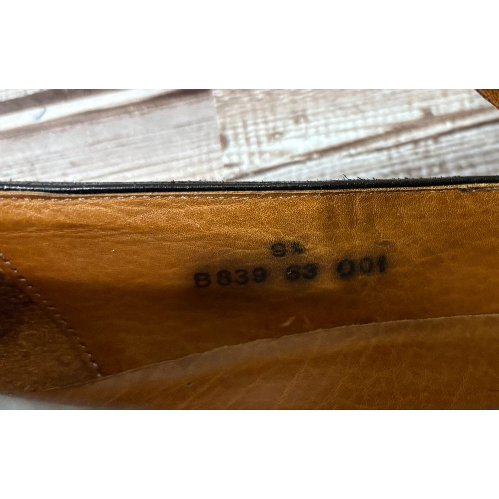 John Varvatos John Varvatos Collection Venetian Leather Loafers sz 9.5 c: Size US 9.5 / EU 42-43 - 10 Thumbnail