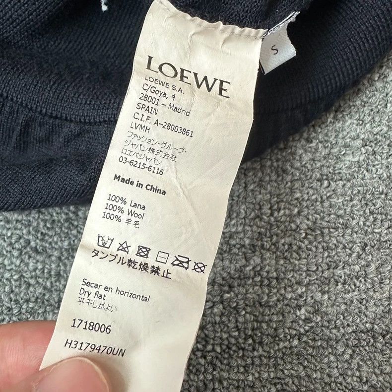Loewe LOEWE Dark blue pure wool knit shirt Size S / US 4 / IT 40 - 4 Thumbnail