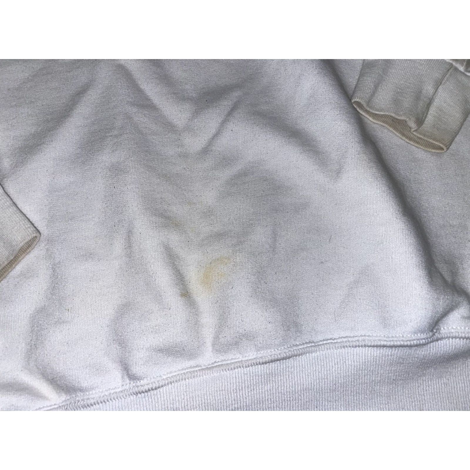Vintage VINTAGE Giorgio Beverly Hills Raglan Crewneck Sweatshirt White 80s M Mens Size US M / EU 48-50 / 2 - 4 Thumbnail