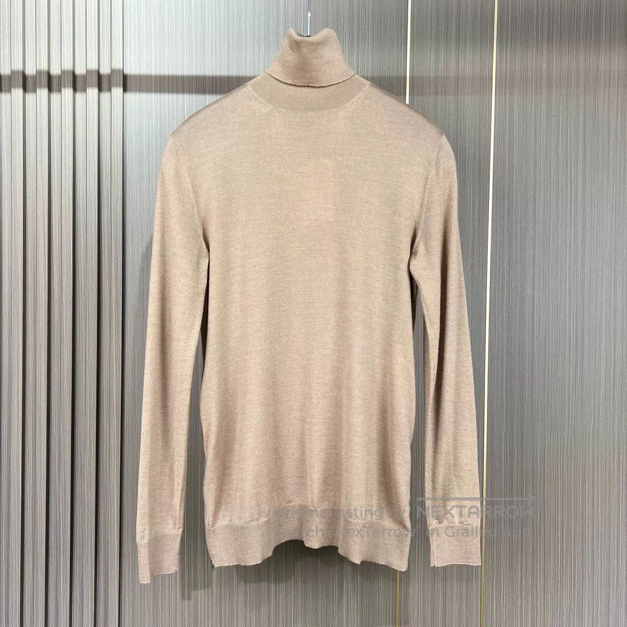 Louis Vuitton louis vuitton high. Size XS / US 0-2 / IT 36-38 - 1 Thumbnail
