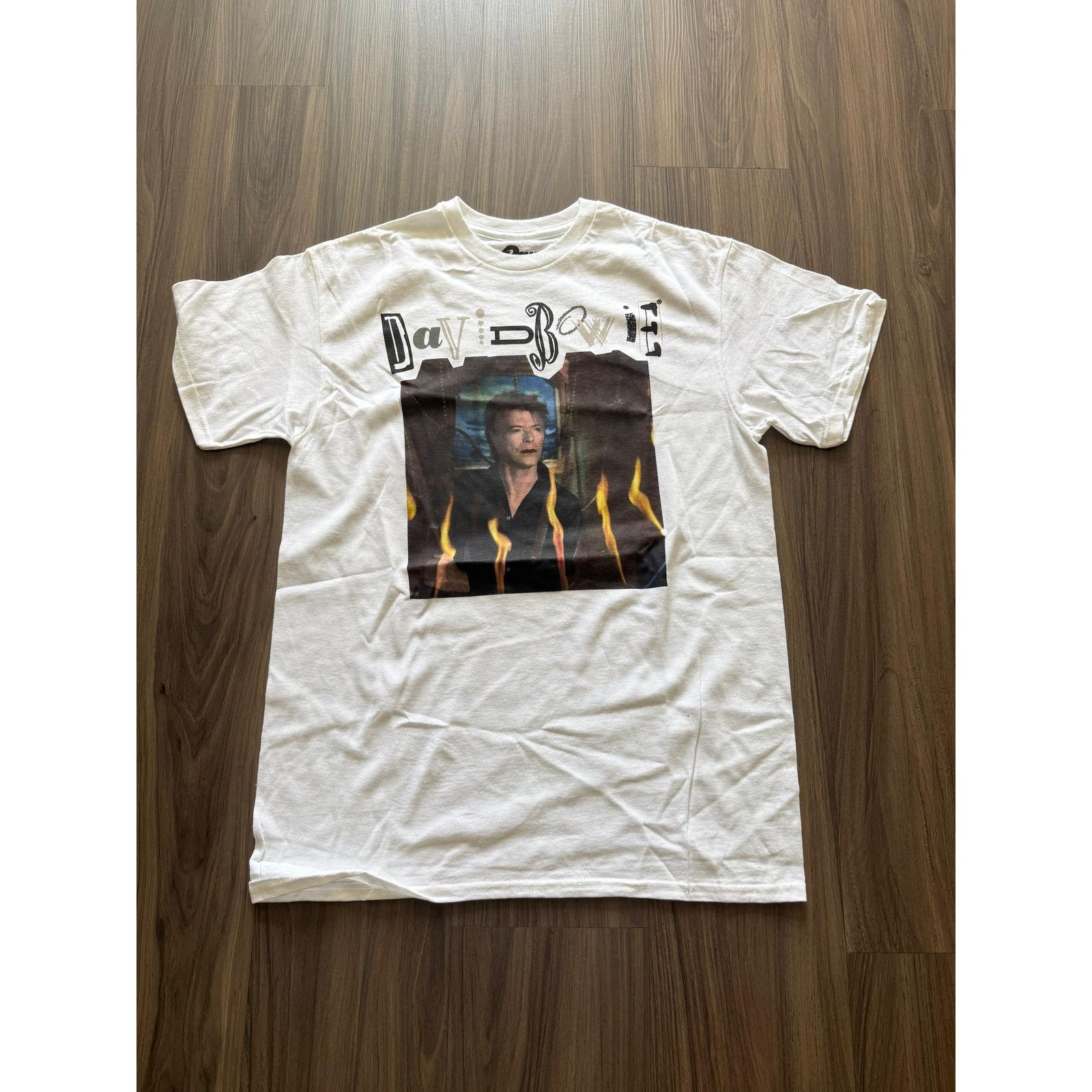 Other David Bowie Flame Graphic Tee White NWT Medium Size US M / EU 48-50 / 2 - 1 Thumbnail
