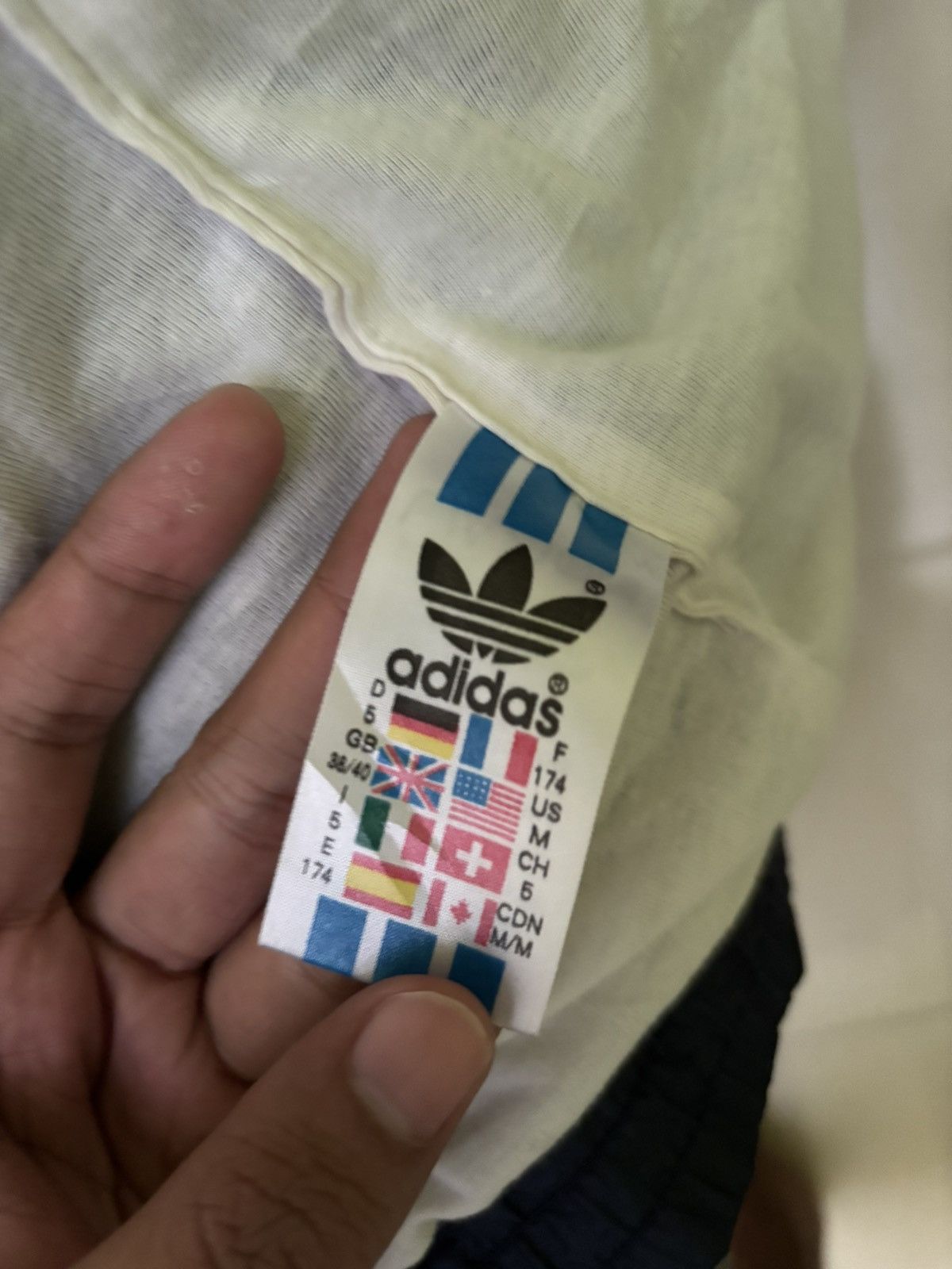 Adidas Adidas Vintage Jacket Size US L / EU 52-54 / 3 - 6 Thumbnail