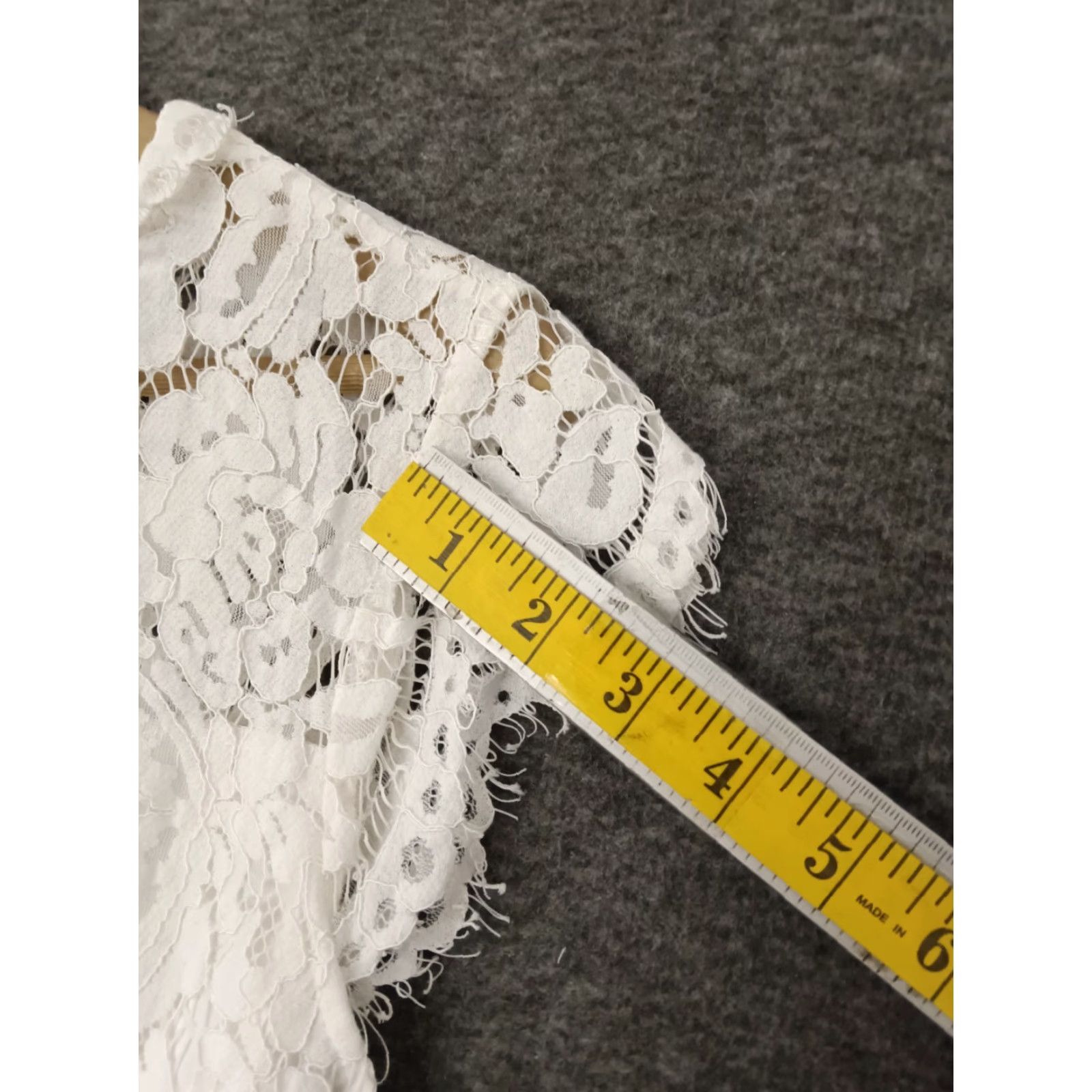 Vintage VINTAGE FASHION Women’s White Lace Sheath Midi Cap Sleeve Floral Lined Dress M - Party/Cocktail Size M / US 6-8 / IT 42-44 - 5 Thumbnail