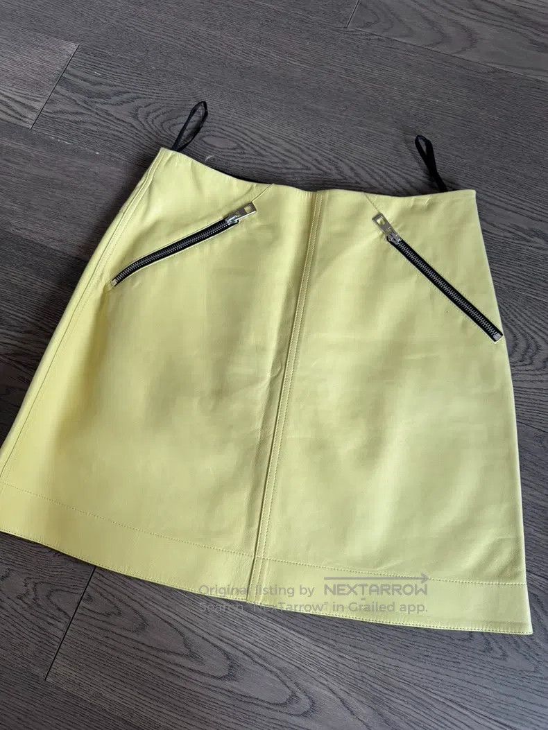 Loewe Loewe Cream Yellow Lamb Leather Skirt Size 24" / US 00 / IT 34 - 1 Thumbnail