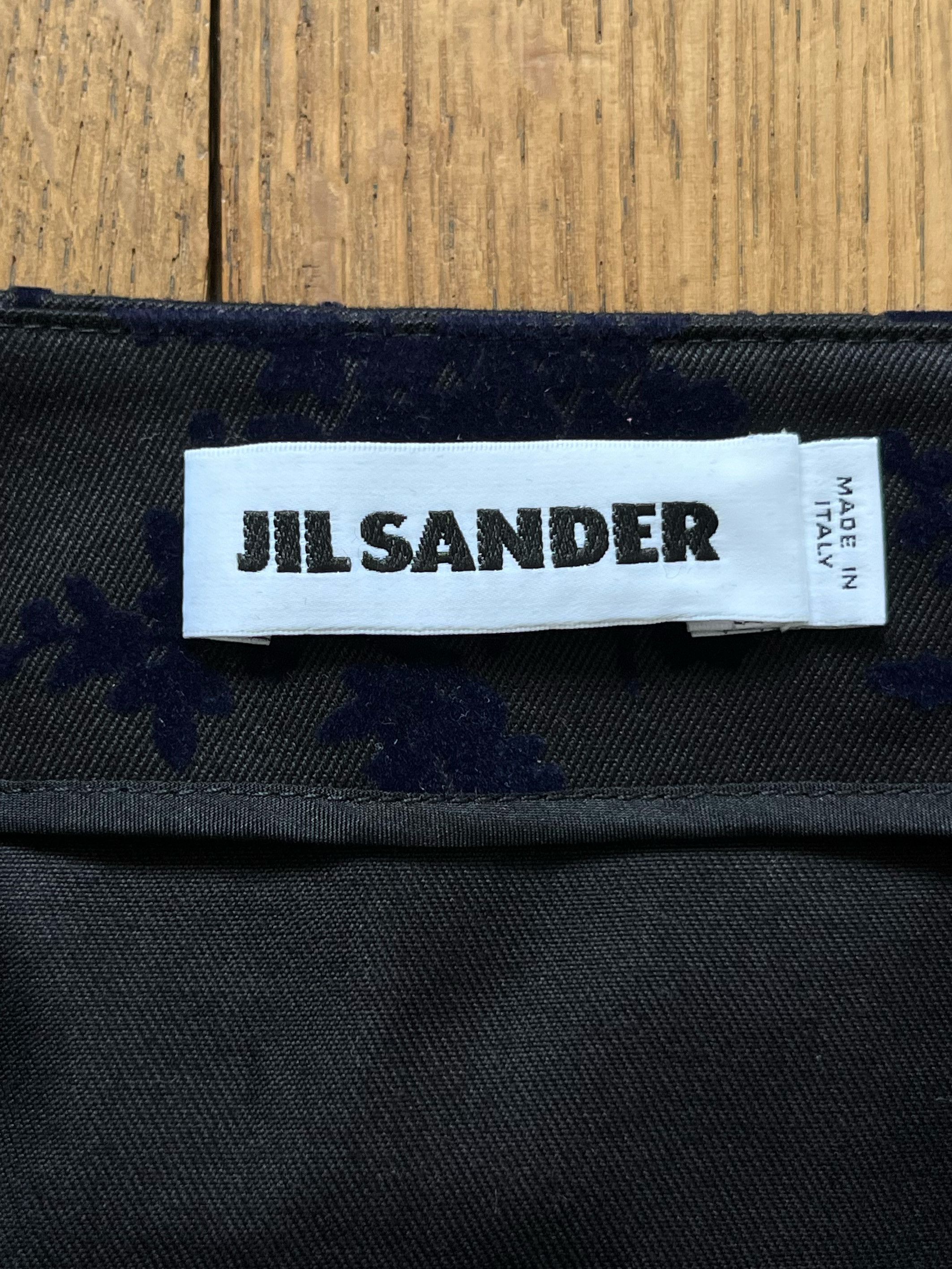 Jil Sander Jil Sander Floral Velvet Flock print skirt Size 28" / US 6 / IT 42 - 4 Thumbnail