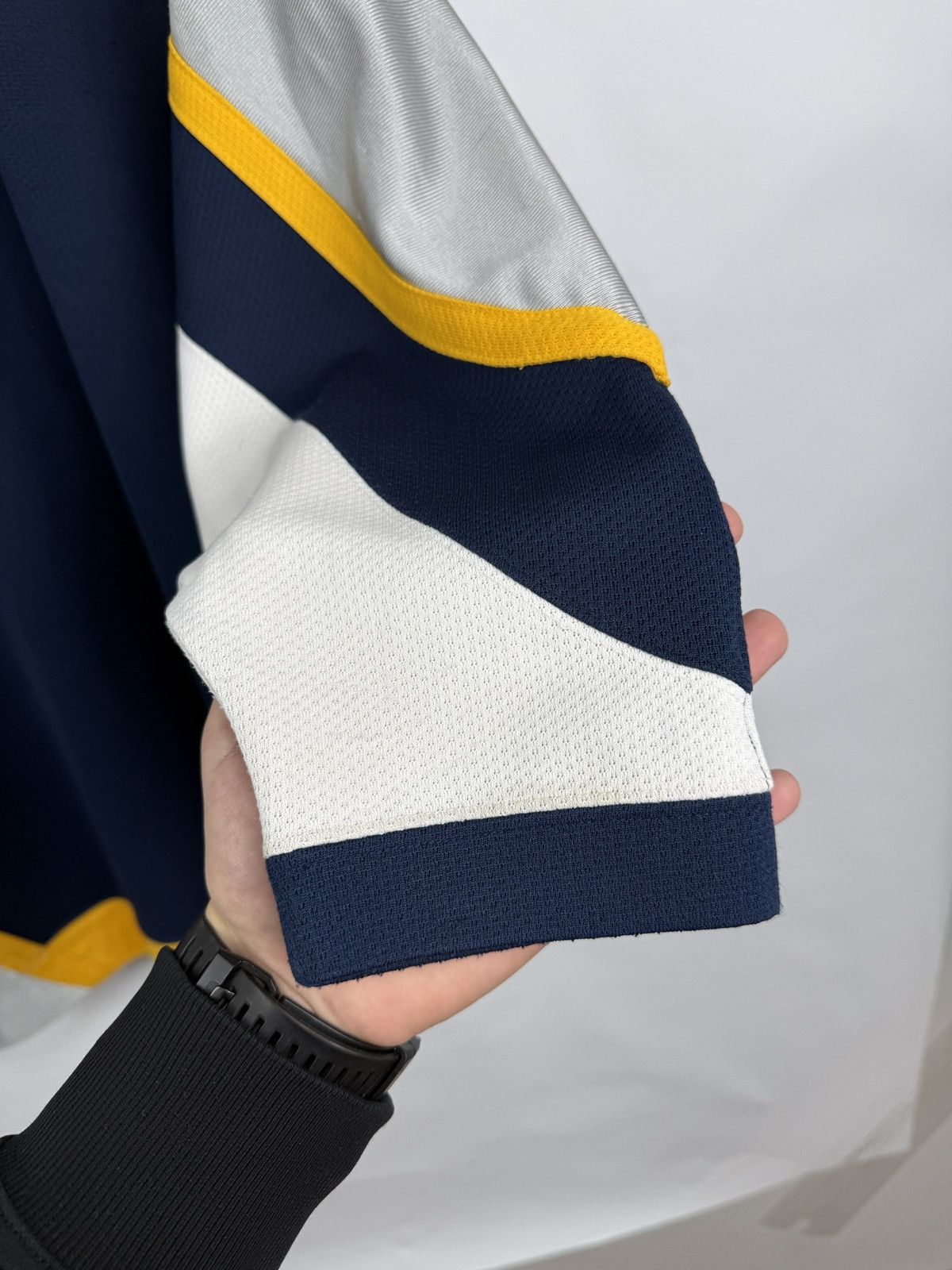 Starter 🇺🇸 Vintage 90s Starter Nashville Predators NHL Hockey Jersey Size US S / EU 44-46 / 1 - 15 Thumbnail