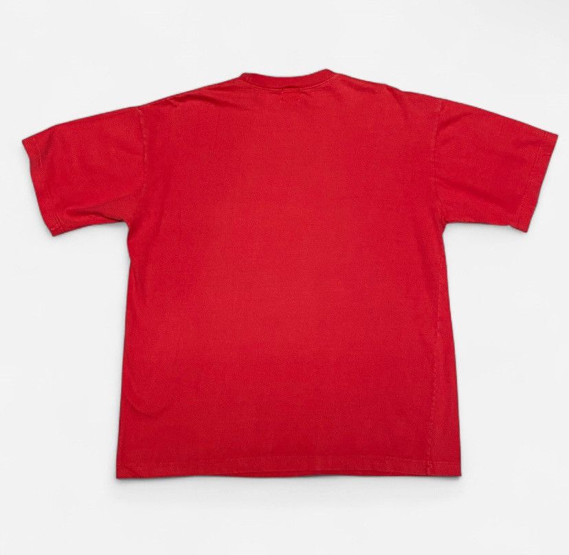Vintage Vintage take a walk see the smiles Cebu red graphic T-shirt Size US M / EU 48-50 / 2 - 4 Thumbnail