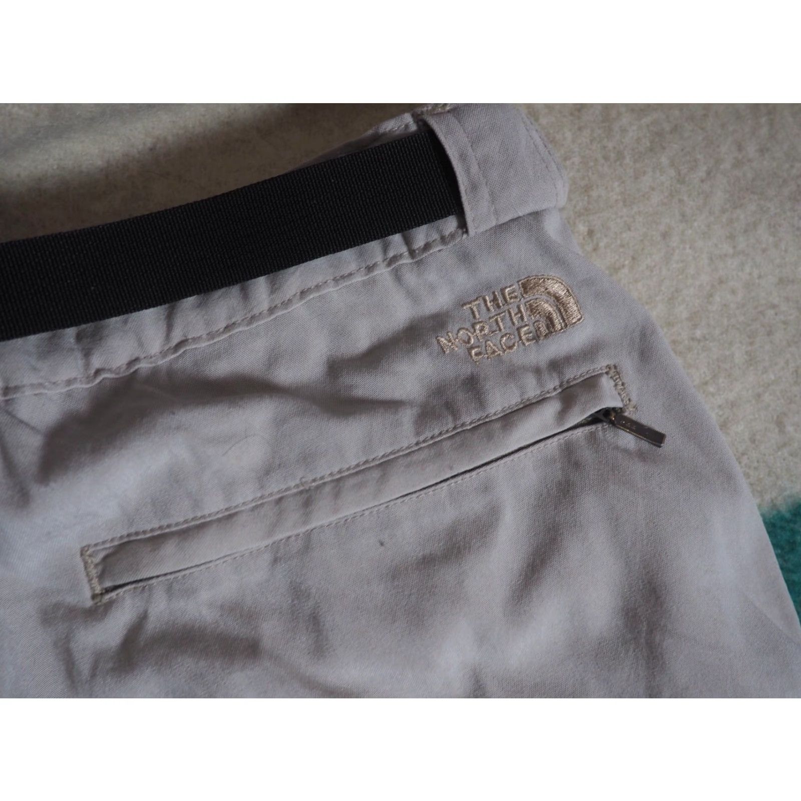 The North Face VTG 90s The North Face TNF Mens Khaki Beige Belted Outdoor Pants M User: VTG 90s The North Face TNF Mens Belted Khaki Beige Outdoor Pants M Size US 31 - 7 Thumbnail