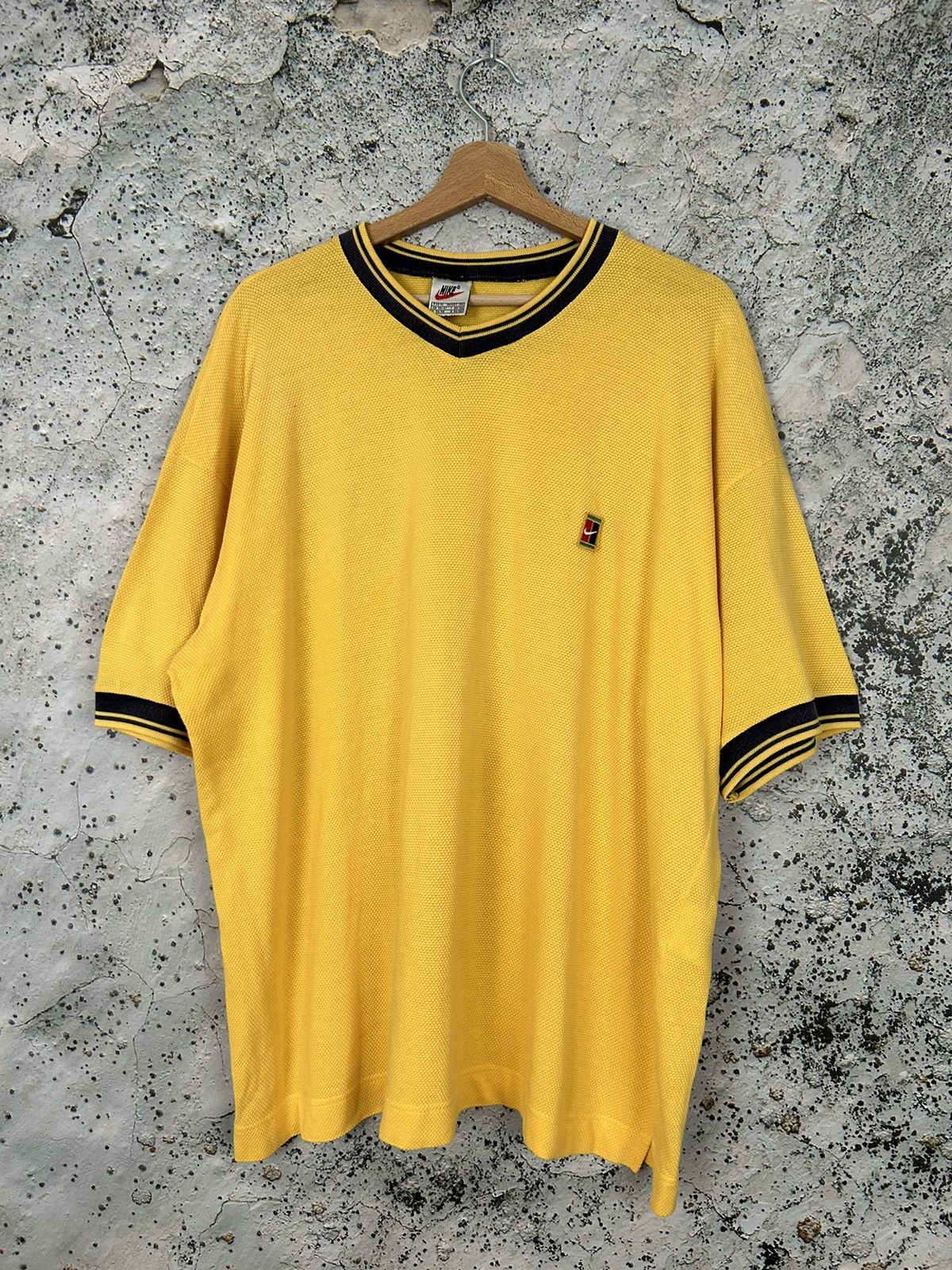 Nike Vintage Nike Challenger Court Tennis Sportswear Tee 90s Size US XL / EU 56 / 4 - 1 Thumbnail