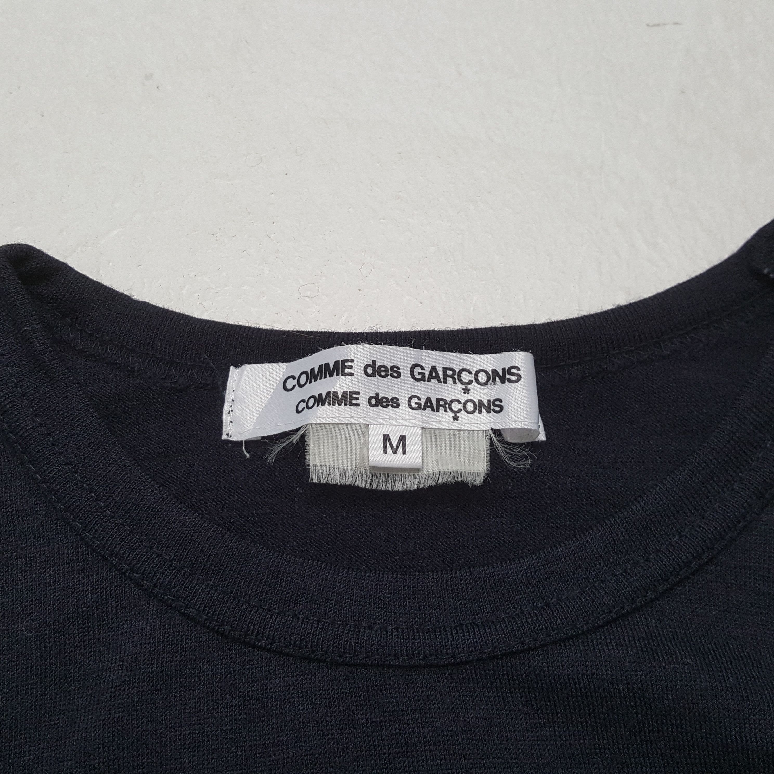 Comme des Garcons Comme Des Garcons Japanese Brand Tshirt C301N34 Size XS / US 0-2 / IT 36-38 - 6 Thumbnail