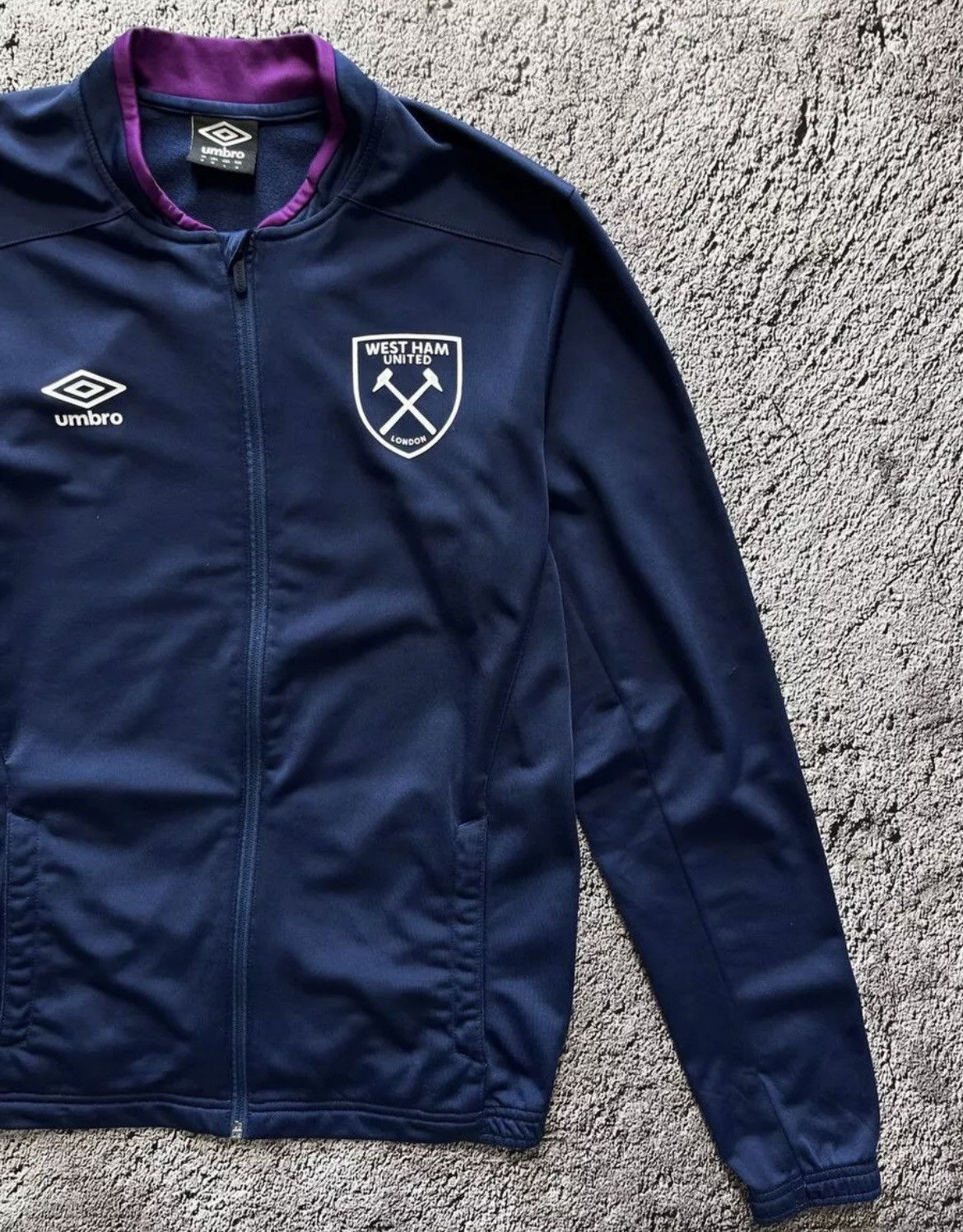 Umbro × Vintage FC West Ham United 2016/2017 Jacket Training Soccer Football Size US M / EU 48-50 / 2 - 3 Thumbnail