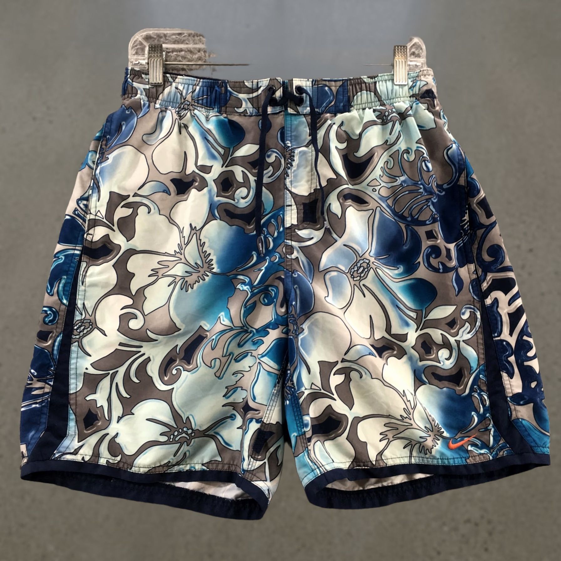 Nike Nike Board Shorts Mens Medium Multicolor Floral Print Drawstring Size US 31 - 1 Thumbnail