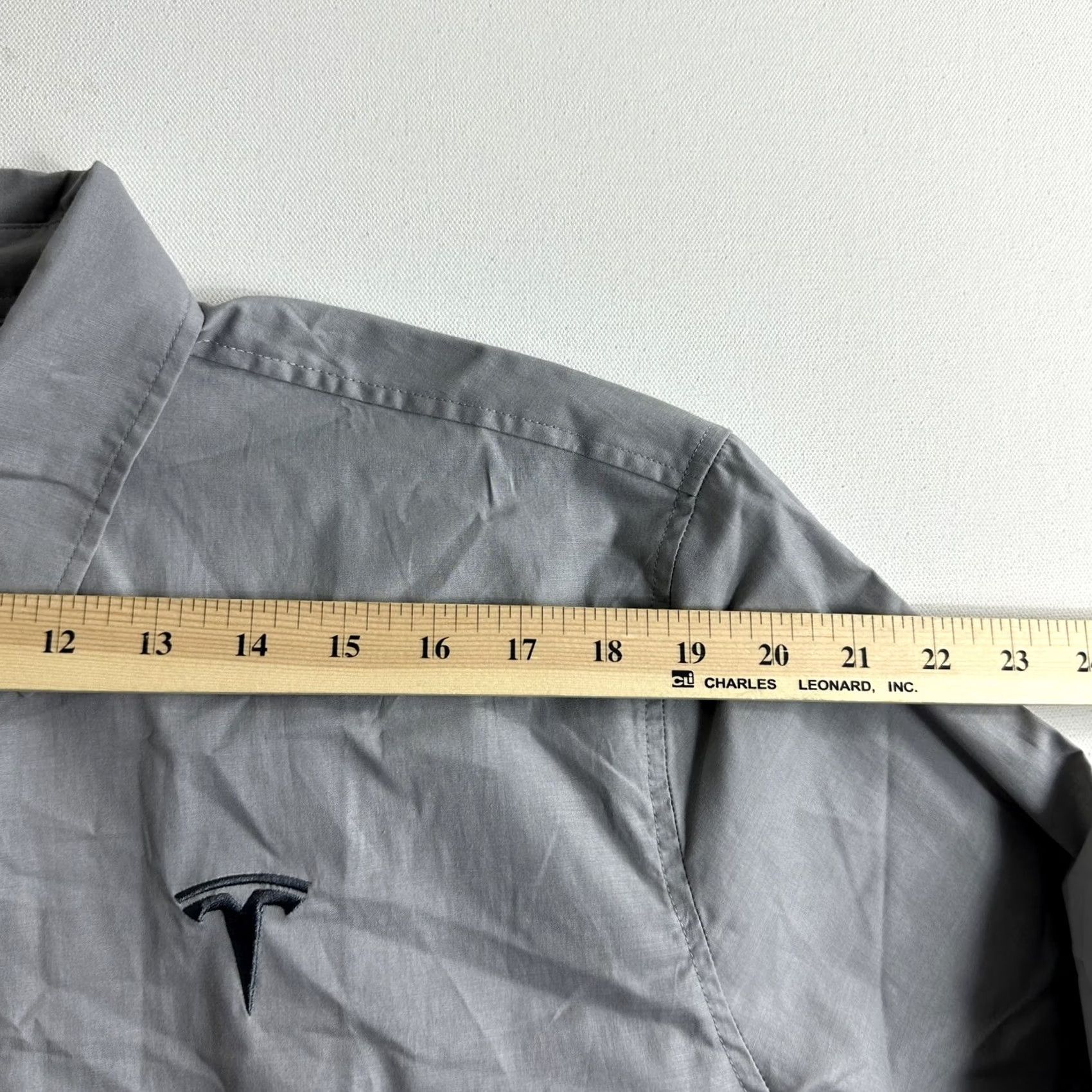 Vintage Tesla Button-Down Shirt Adult Men XL Gray Size US XL / EU 56 / 4 - 7 Thumbnail