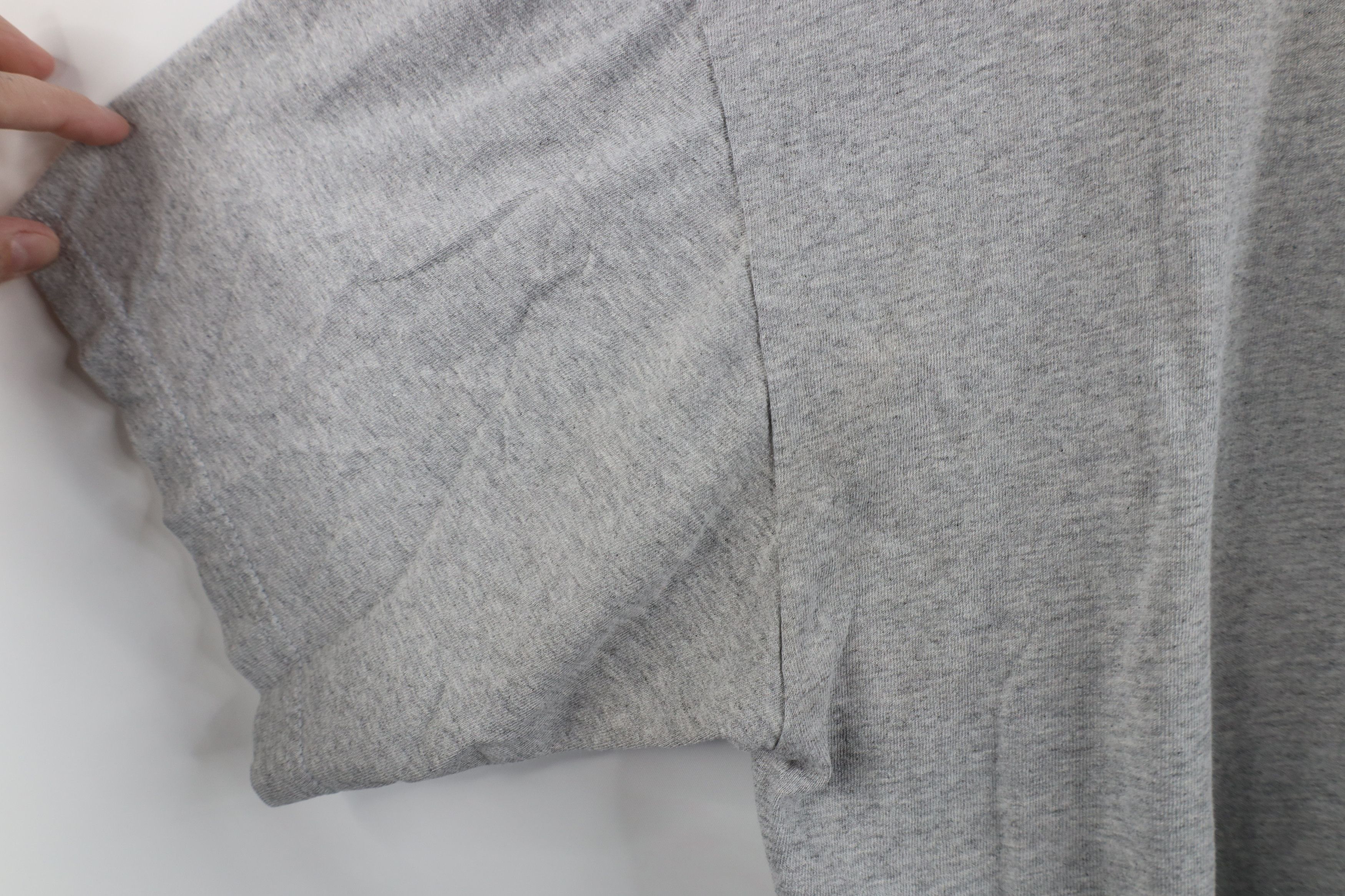 Vintage Vintage 90s Streetwear Heavyweight T-Shirt Heather Gray Size US L / EU 52-54 / 3 - 8 Thumbnail