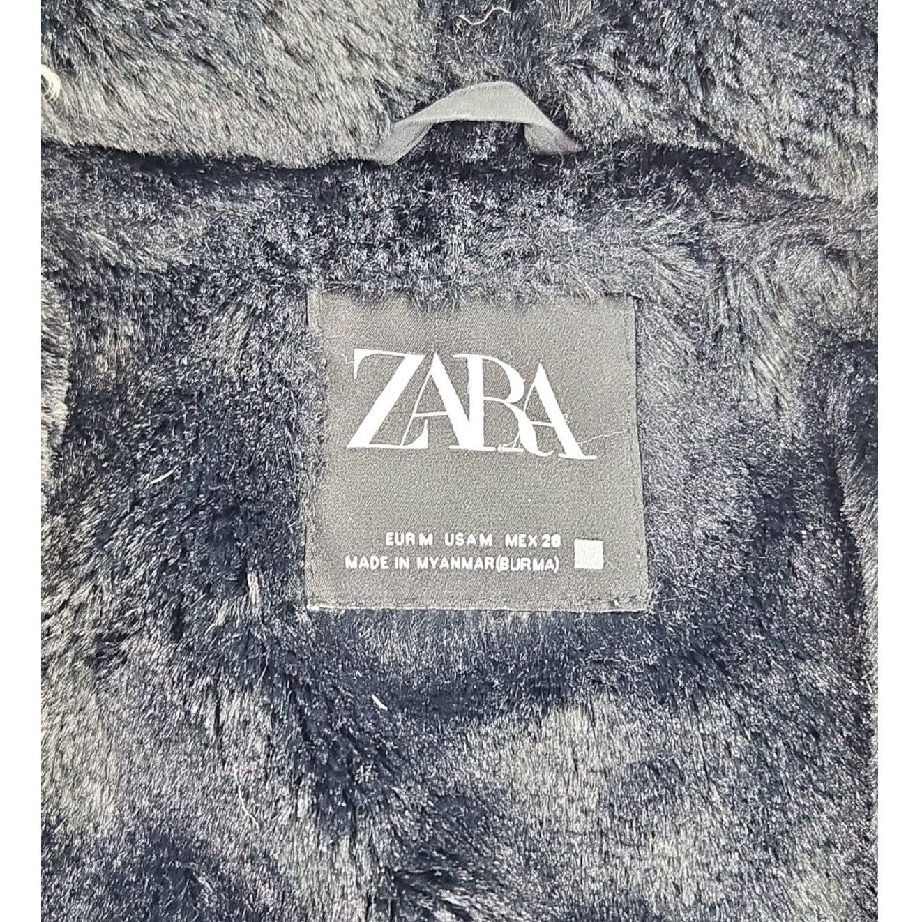 Zara Zara | Black Down Puffer Coat w/Detachable Faux Fur Hood | M Size M / US 6-8 / IT 42-44 - 3 Thumbnail