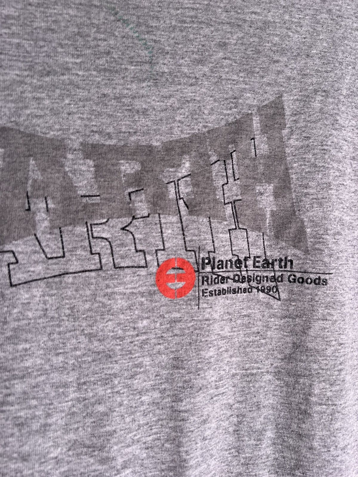 Vintage 90’s 2000’s Y2K VTG Vintage Earth Skateboard Retro Tee Shirt Size US L / EU 52-54 / 3 - 5 Thumbnail
