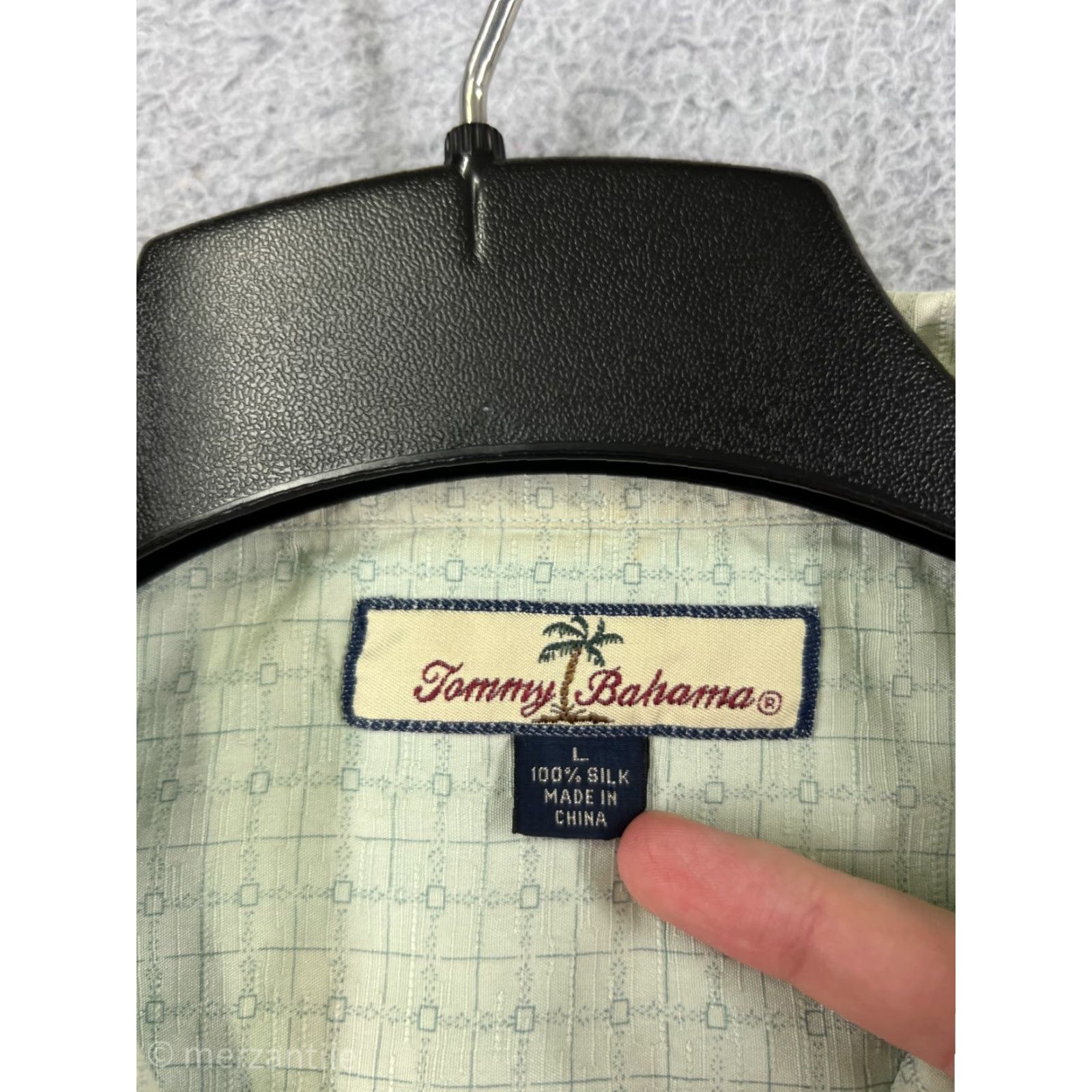 Tommy Bahama Tommy Bahama Shirt Men Large Green 100% Silk Button Up Hawaiian Pocket Vacation Size US L / EU 52-54 / 3 - 3 Thumbnail