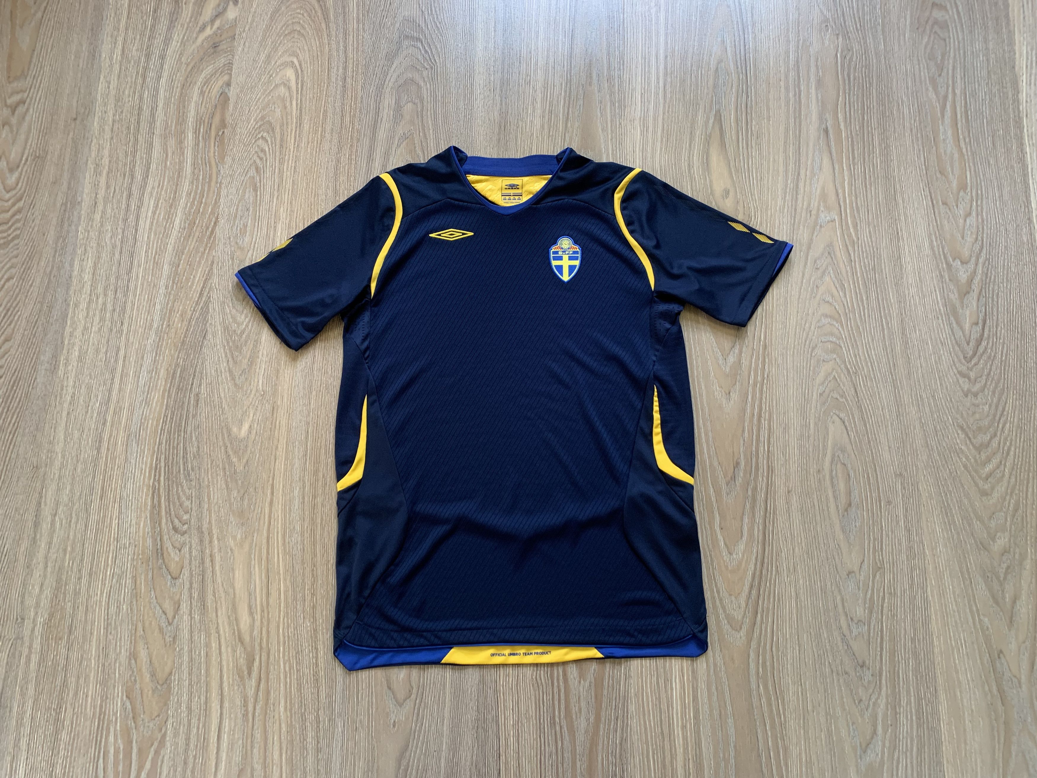 Umbro Umbro Sweden National Team Football Shirt 2008-2009 Size US S / EU 44-46 / 1 - 1 Thumbnail