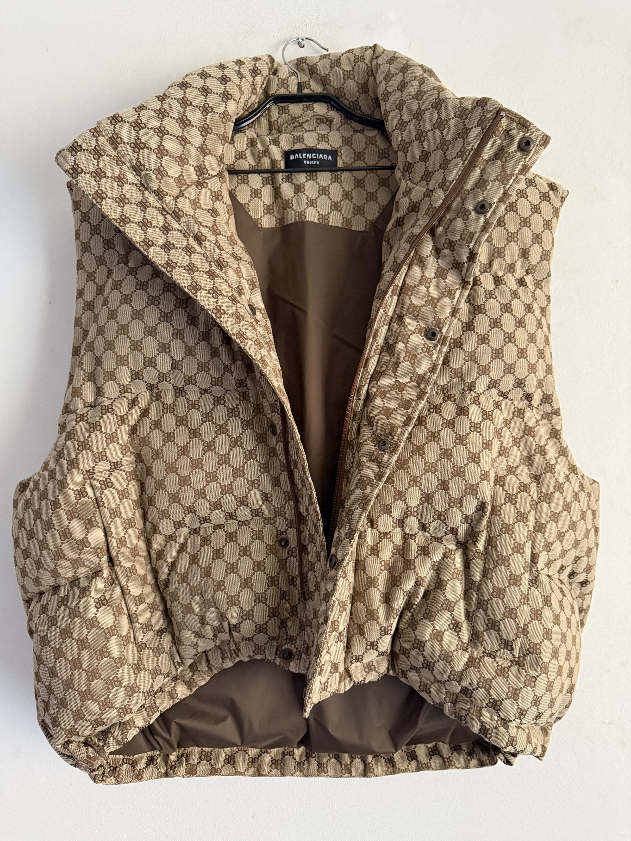 Balenciaga × Gucci Padded Vest Monogram Hood Size US M / EU 48-50 / 2 - 10 Thumbnail