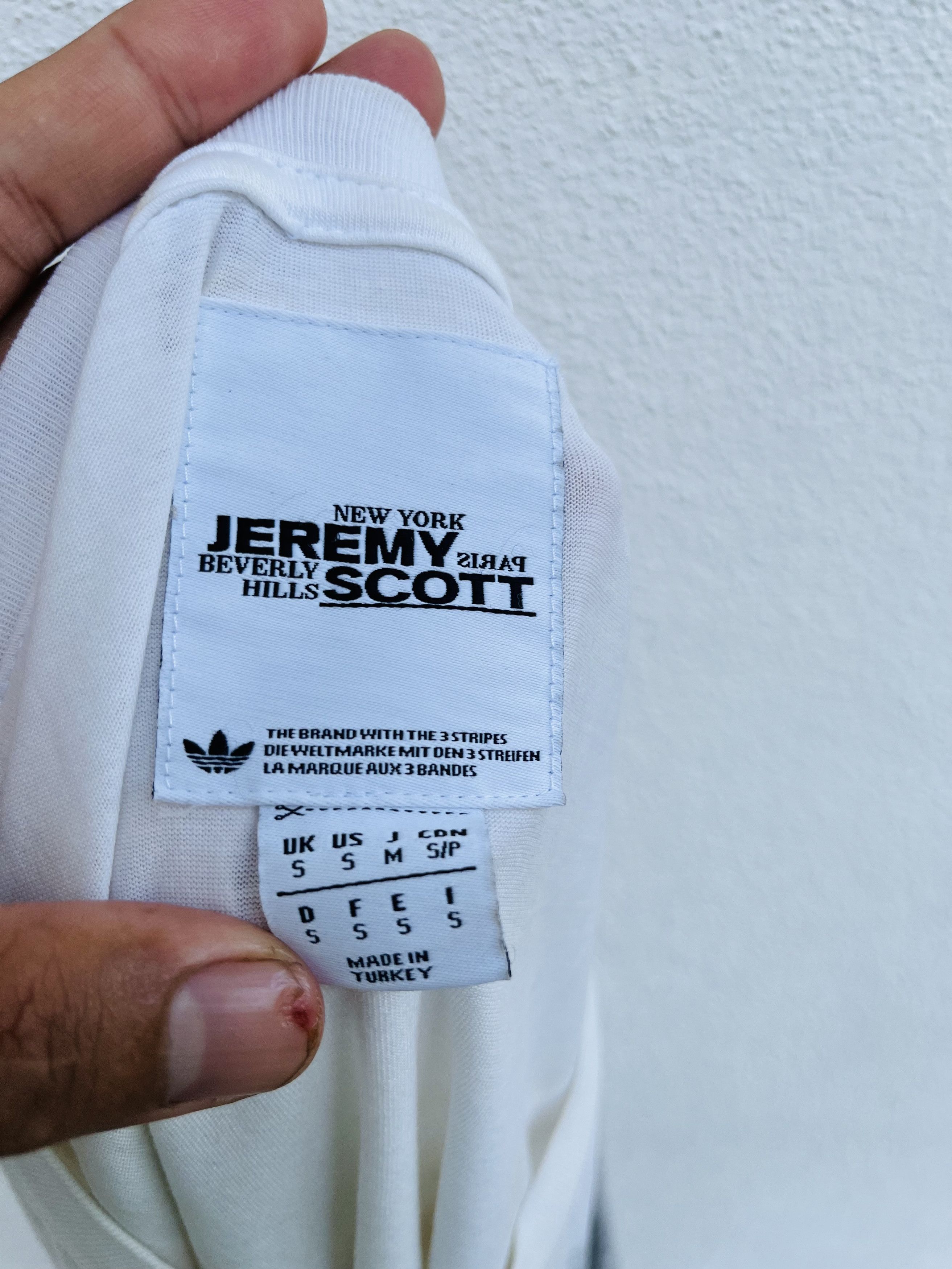 Adidas × Jeremy Scott Vintage Jeremy Scott X Adidas Colabration Designer Fashion Size US M / EU 48-50 / 2 - 5 Thumbnail
